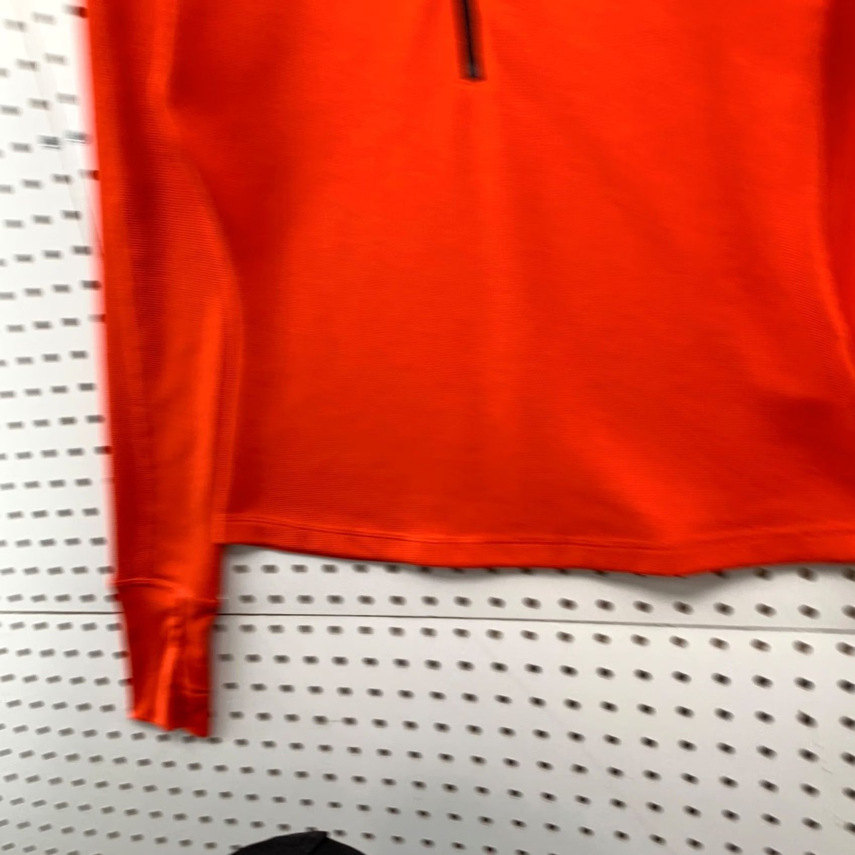 Nike Nike ACG Active Top Womens Medium Orange Long Sleeve Pullover 1/2 Zip Size M / US 6-8 / IT 42-44 - 7 Thumbnail