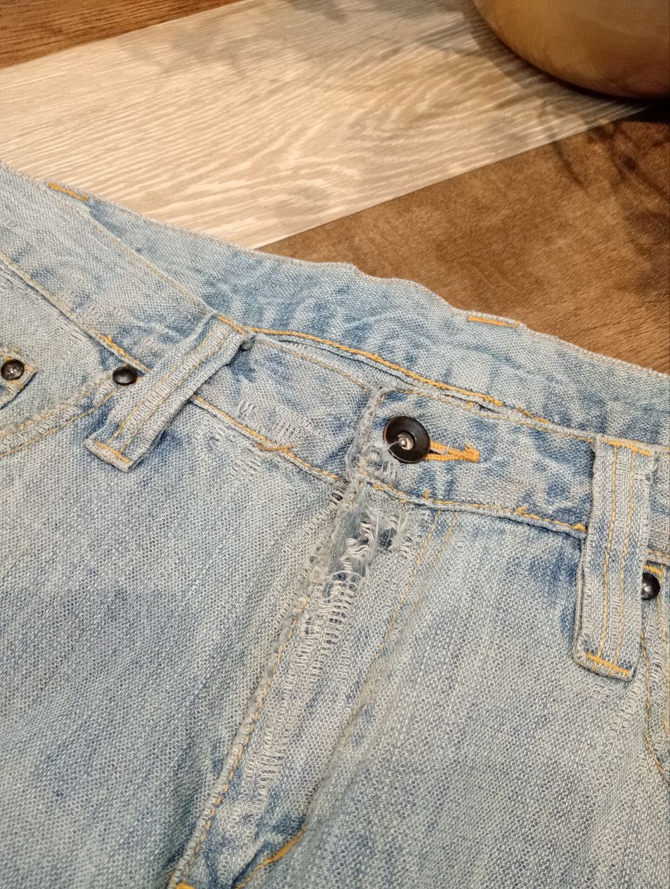 JUN MEN JAPANESE JUNMEN DISTRESSED JEANS - SIZE L Size US 34 / EU 50 - 8 Thumbnail