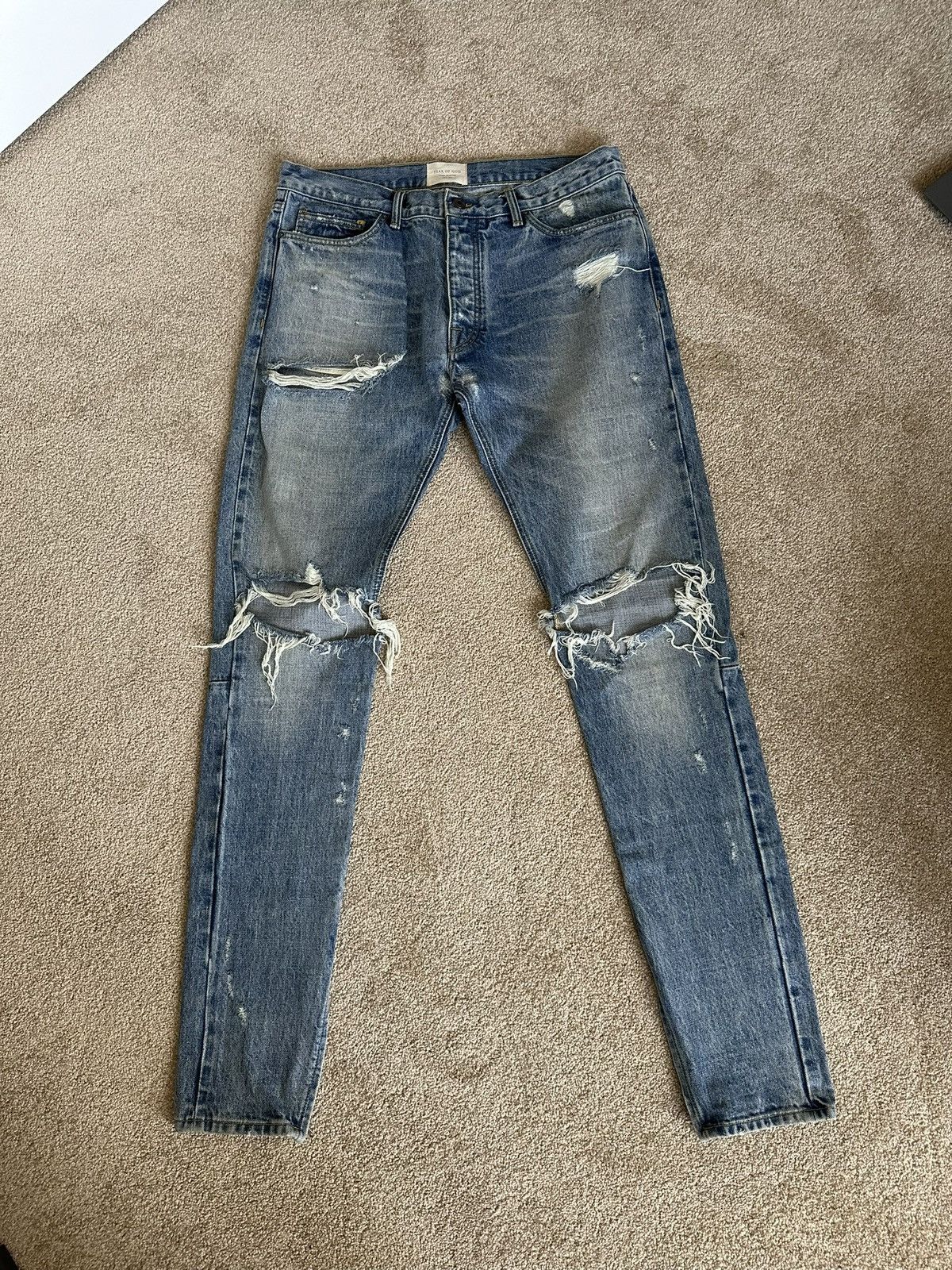 Fear of God Fourth Collection Second Batch Indigo Jeans Size US 35 - 1 Thumbnail