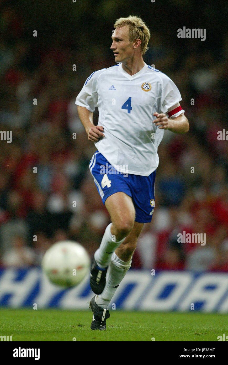 Adidas Finland football shirt 2003 Match Worn Hyypia Jersey Еуу Size US L / EU 52-54 / 3 - 2 Thumbnail