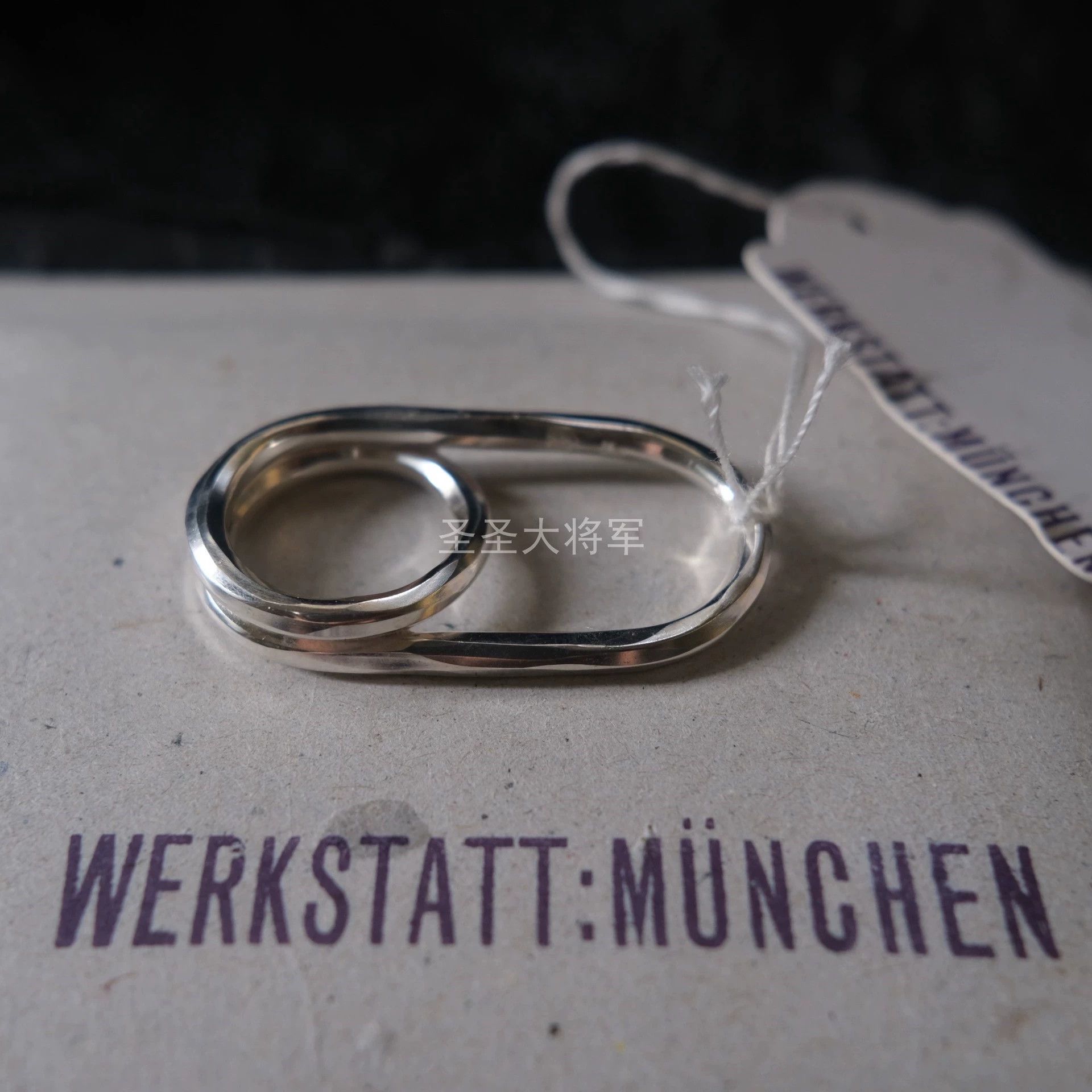 Werkstatt Munchen Werkstatt Munchen M1724 Polished Hammered 2F Ring XS/S/M Size ONE SIZE - 1 Thumbnail