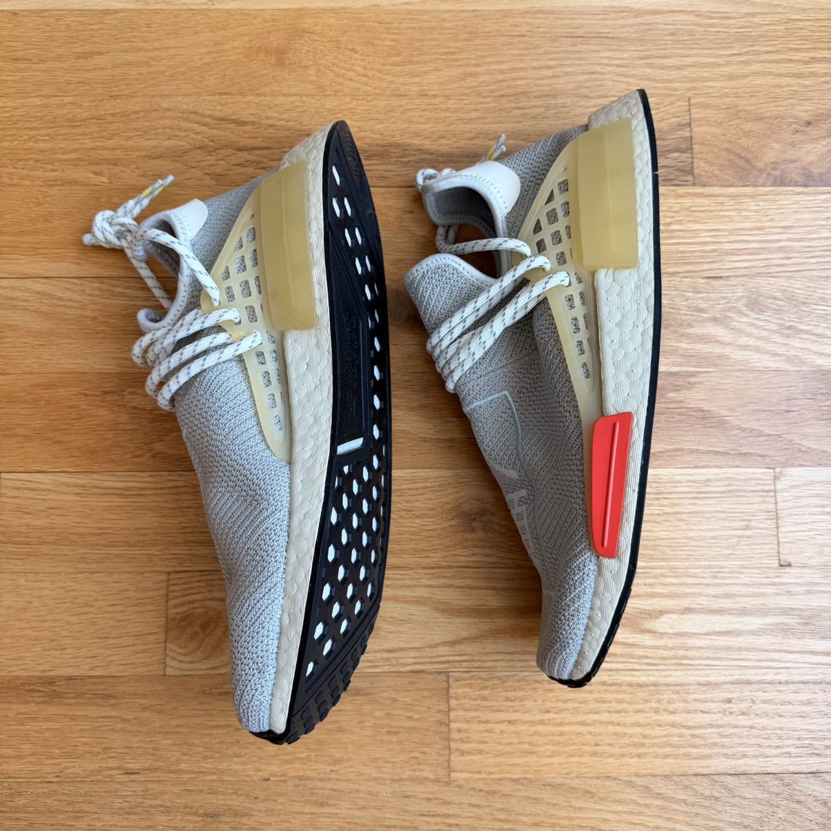 Adidas × Pharrell NMD Hu Sesame Size US 11 / EU 44 - 4 Thumbnail