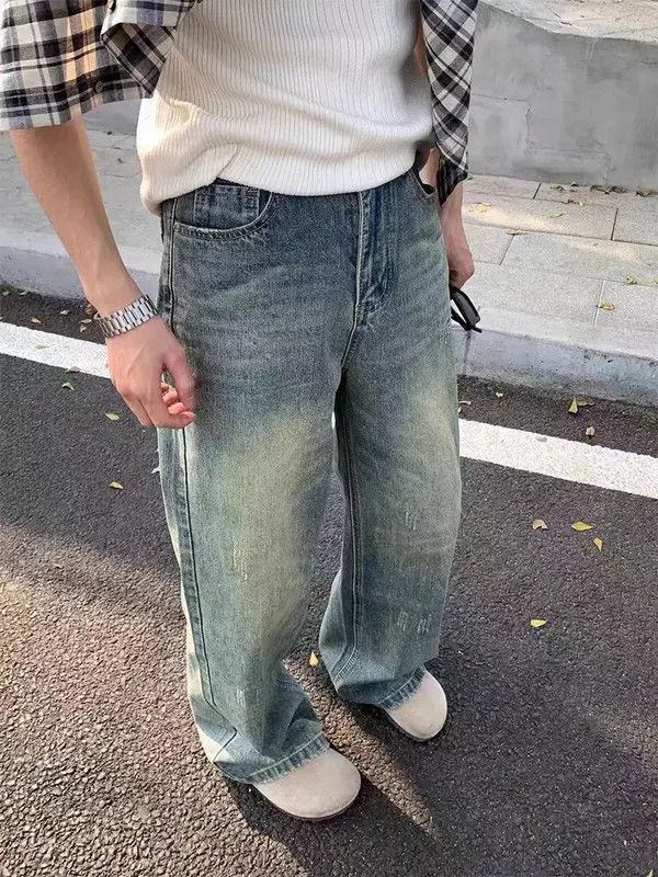 Japanese Brand Mizuki x Chika Vintage Wash Draped Relaxed Light Blue Jeans Size US 32 / EU 48 - 7 Thumbnail