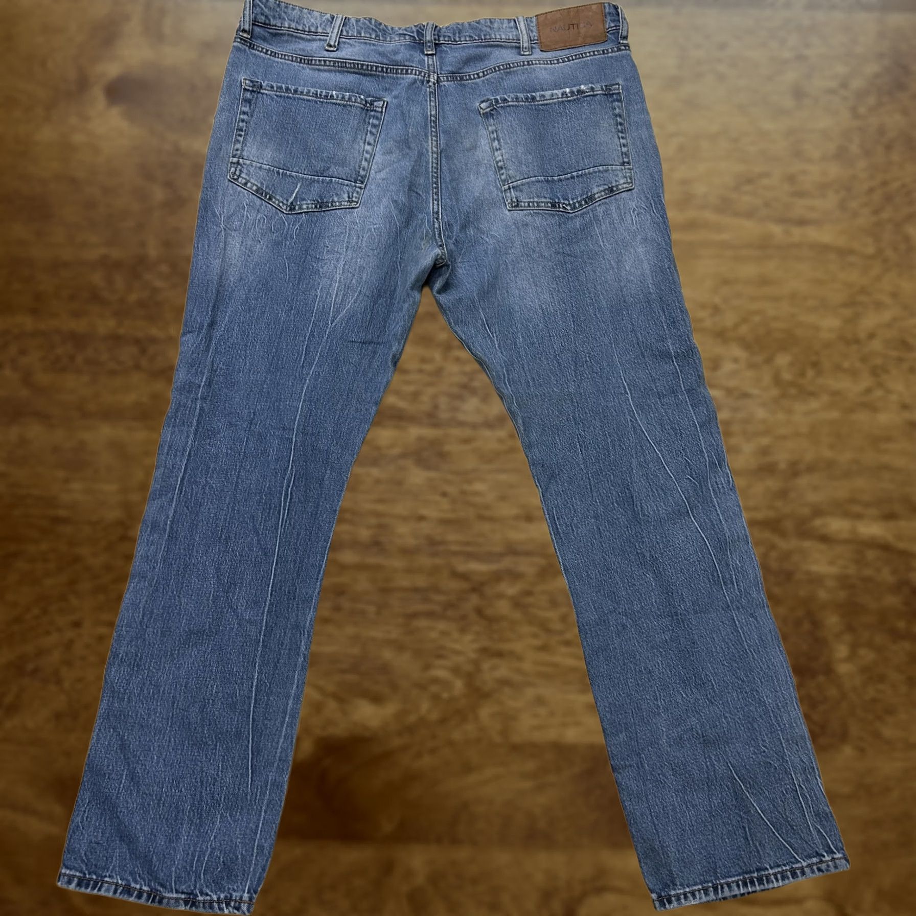 Nautica Nautica Vintage Straight Fit Jeans Mens Medium Wash Blue Denim 38x32 Regular Inseam 32 Pants Pocketed Size US 38 / EU 54 - 1 Thumbnail