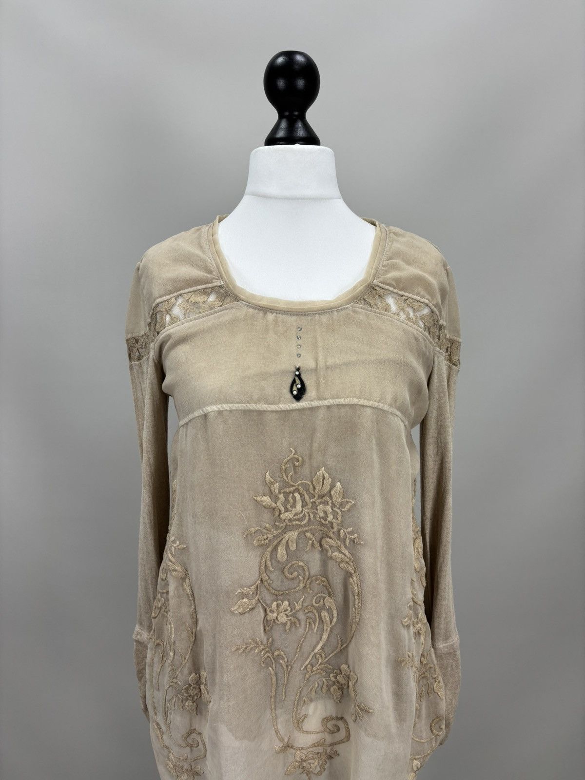 Elisa Cavaletti Womens blouse Elisa Cavaletti Size M Color Beige Size M / US 6-8 / IT 42-44 - 2 Thumbnail