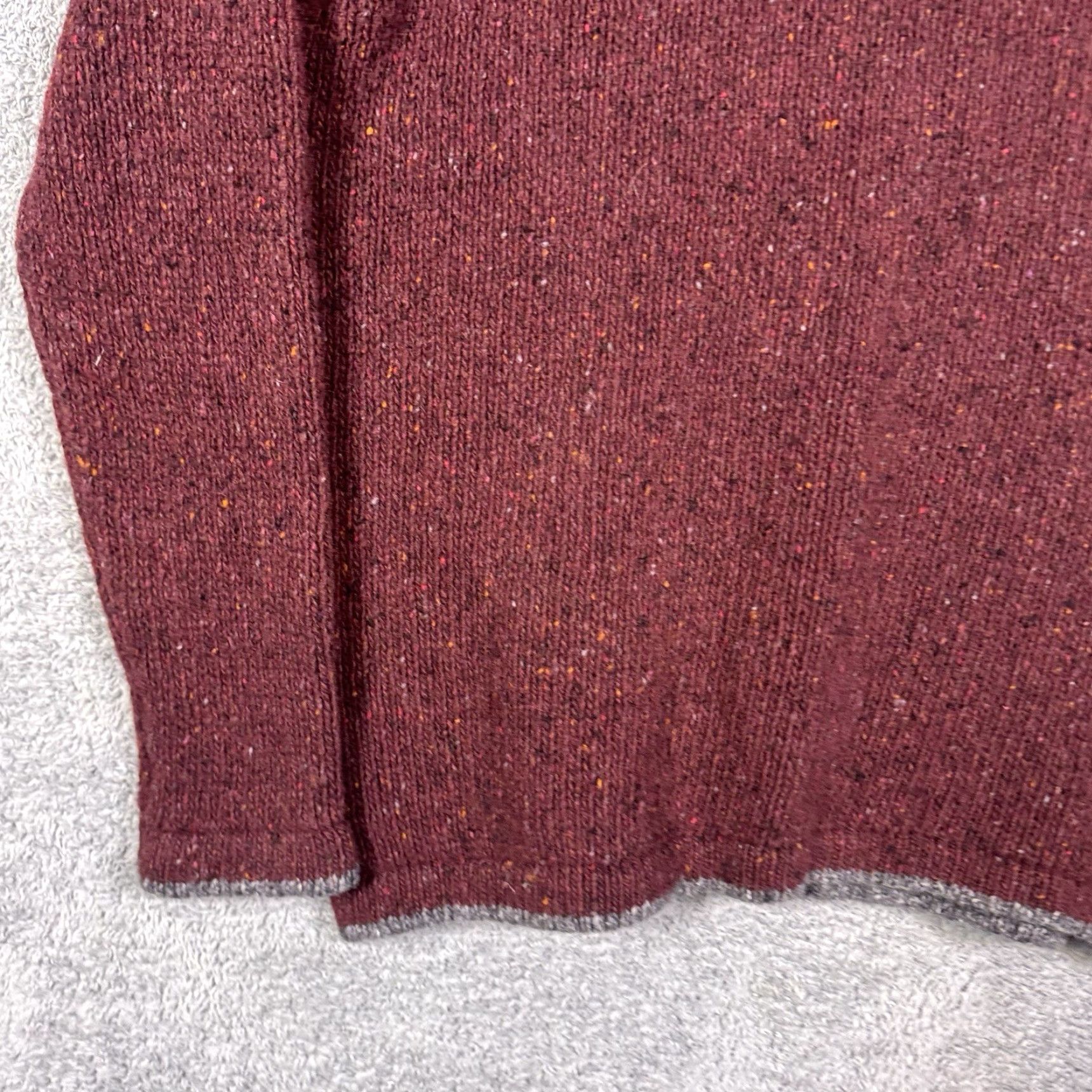 Vintage VINTAGE Ireland's Eye Sweater Mens L Fishermans Wool Cashmere Knit V Neck Speckle Dublin Shirt Mens L Red Wool Geometric Knit Pullover Size US L / EU 52-54 / 3 - 4 Thumbnail