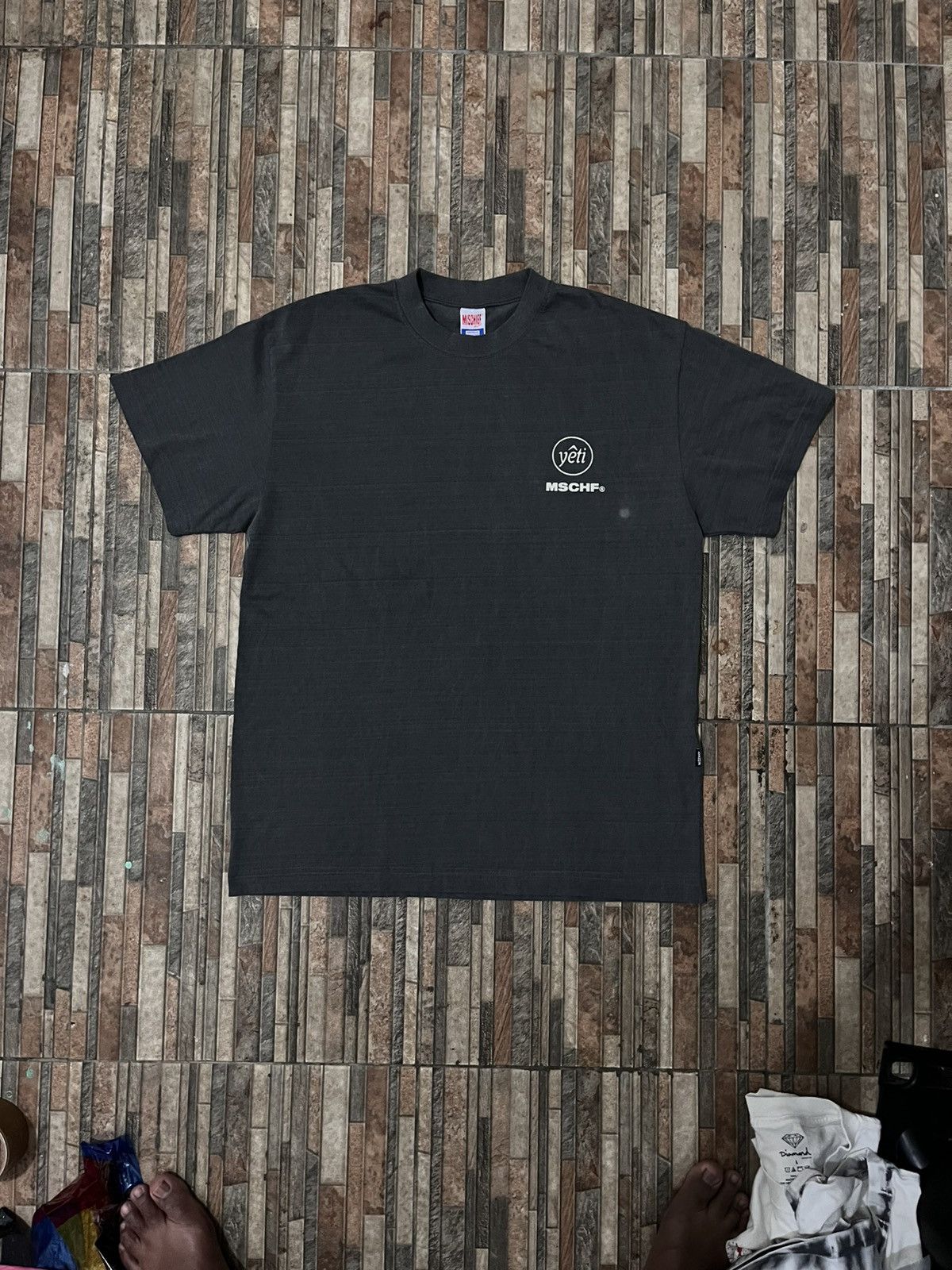 Other YETI OUT X MSCHF FURY GLOW TEE Size US L / EU 52-54 / 3 - 2 Thumbnail