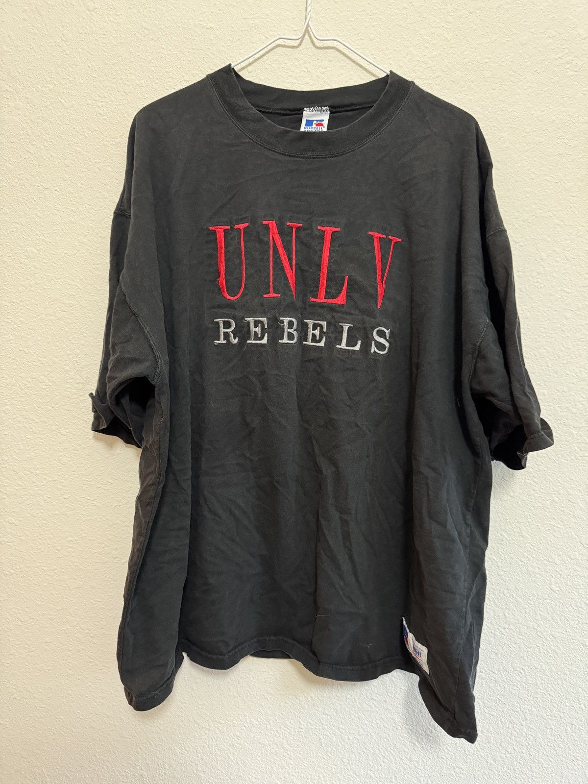Russell Athletic UNLV Vintage Russell Size US XXL / EU 58 / 5 - 1 Thumbnail