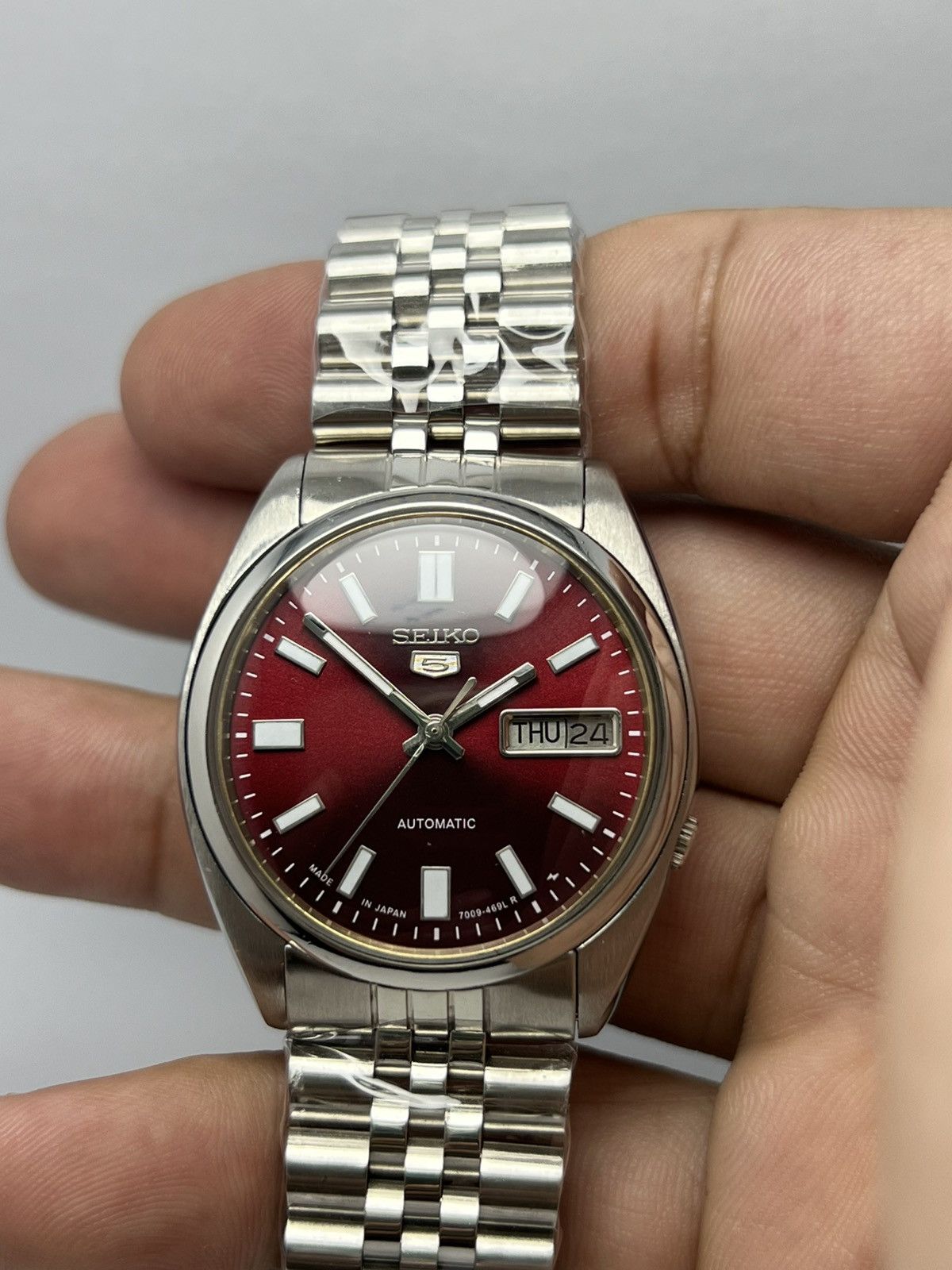 Seiko Seiko 5 Automatic Baton Dial Wrist Watch Day/Date Japan Size 36 - 5 Thumbnail