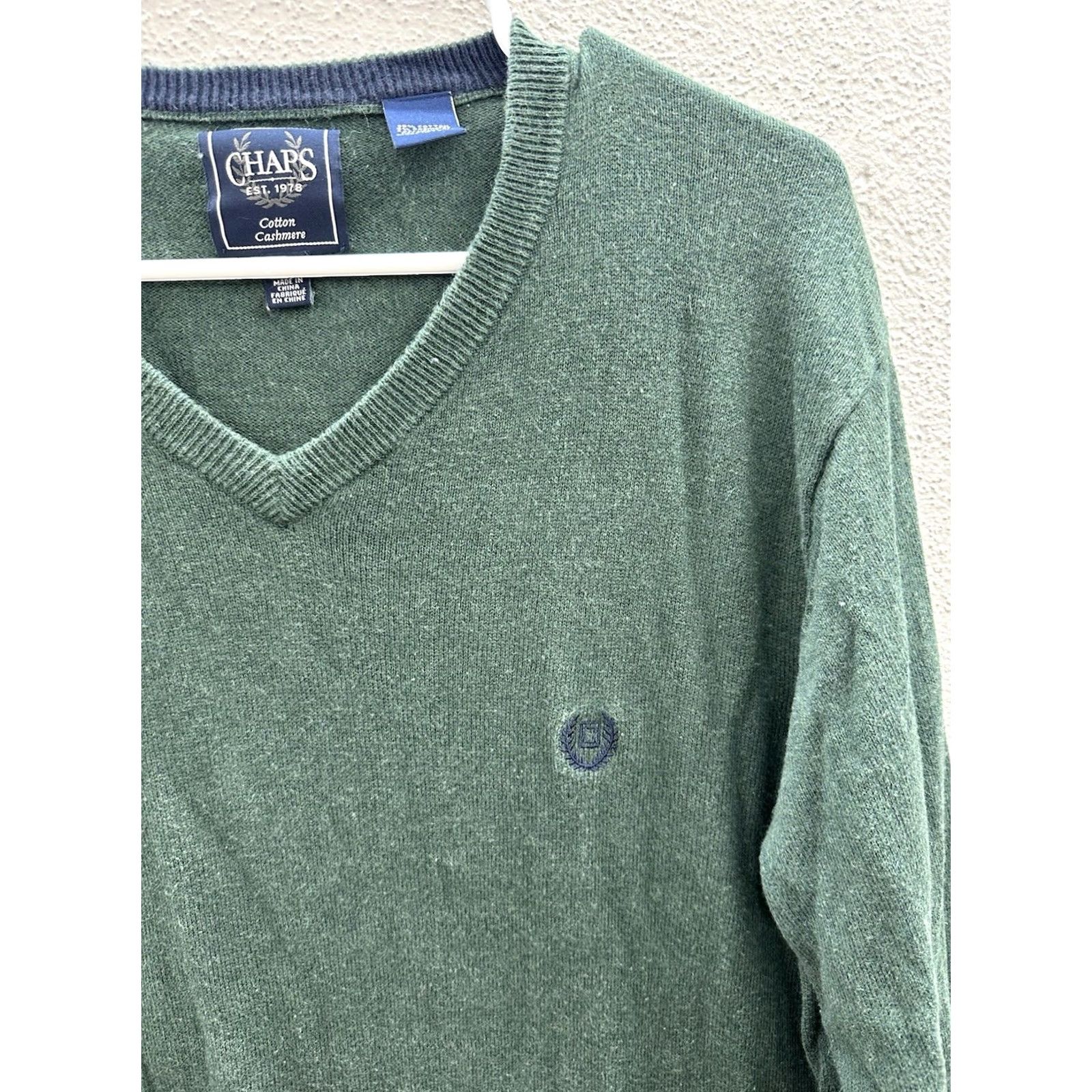 Chaps Chaps Mens Sweater Size Medium Green Long Sleeve V-Neck Cotton Cashmere Pullover Knit Regular Mens Middleweight Casual Knitwear Size US M / EU 48-50 / 2 - 2 Thumbnail