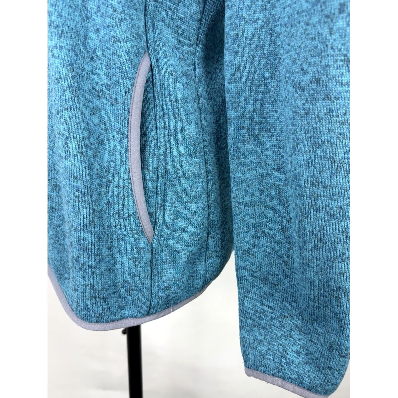 Vintage VINTAGE LL Bean Fleece Pullover Womens Small Regular Pockets Teal Blue 1/4 Snap Closure Logo Sweatshirt Size S Womens Size S / US 4 / IT 40 - 6 Thumbnail