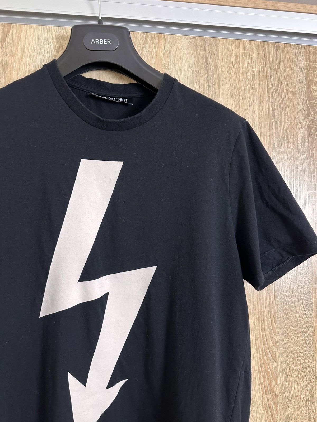 Neil Barrett 🔥 Neil Barrett Arrow Bolt Lightning Big Logo Iconic T Shirt Size US XL / EU 56 / 4 - 3 Thumbnail