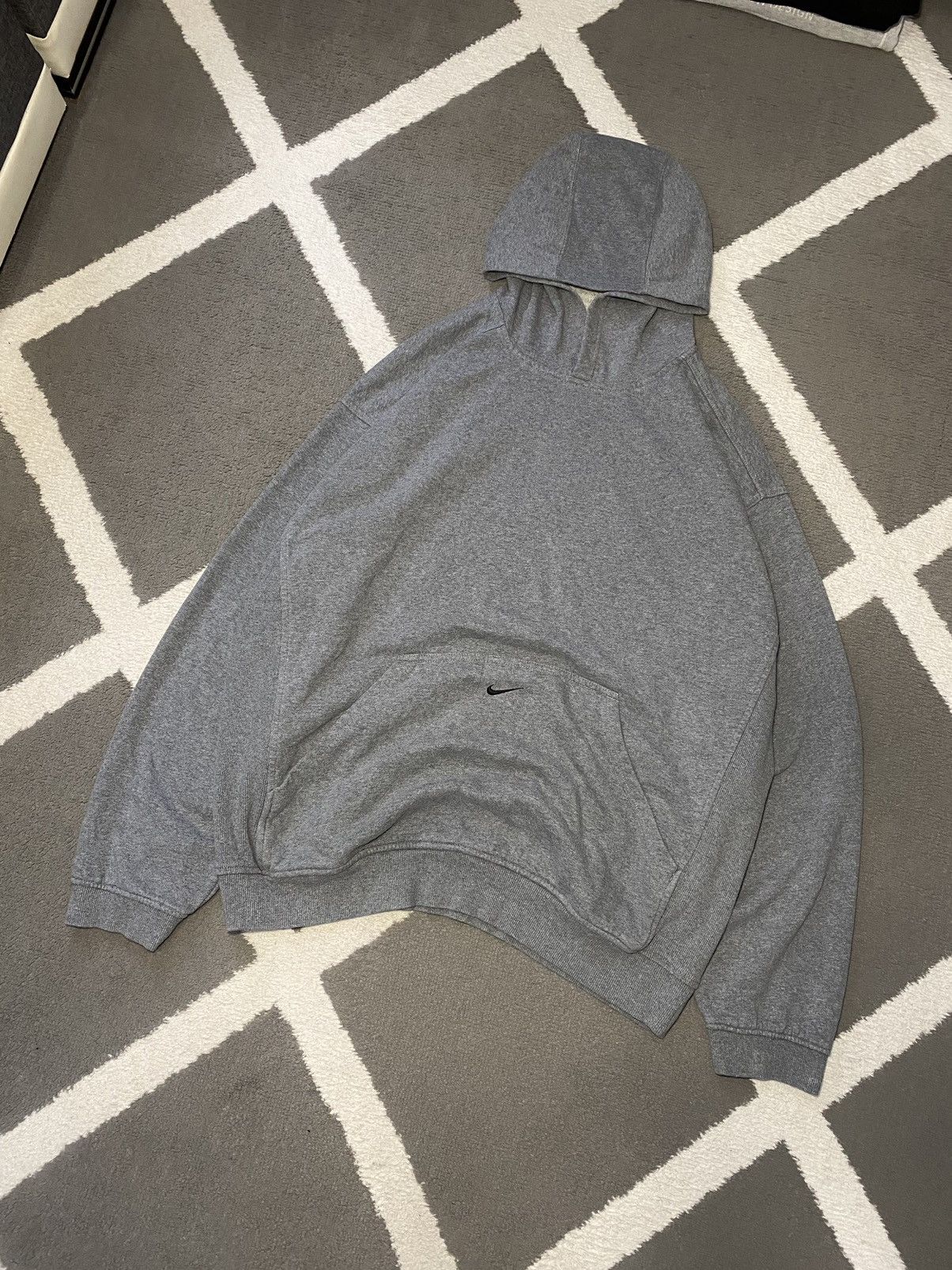 Nike × Vintage Vintage 90’s Nike Center Swoosh Hoodie men’s boxy fit Size US L / EU 52-54 / 3 - 3 Thumbnail