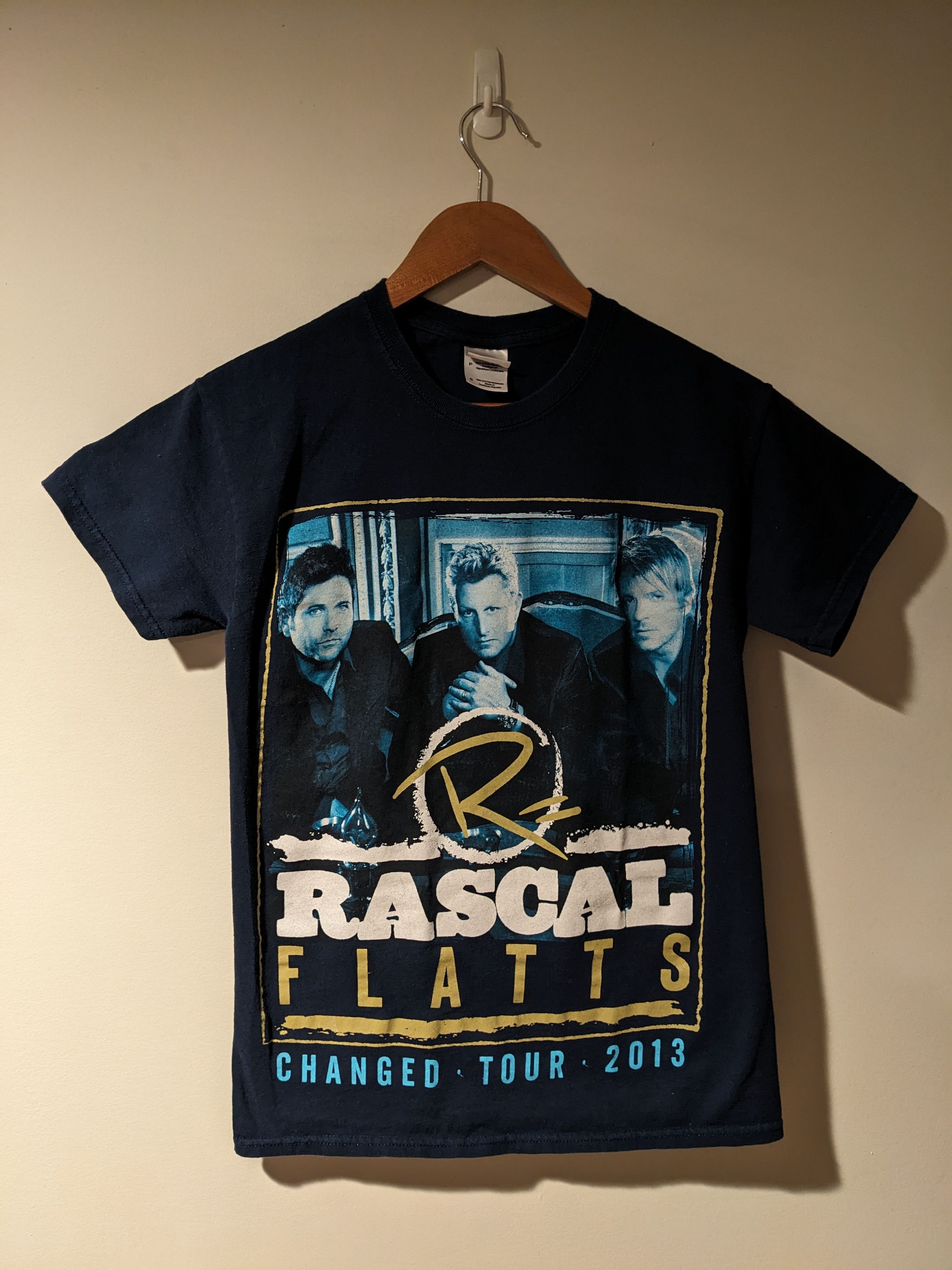 Band Tees × Vintage Vintage 2013 Rascal Flatts Changed Tour Music Band T-Shirt Size US S / EU 44-46 / 1 - 1 Thumbnail