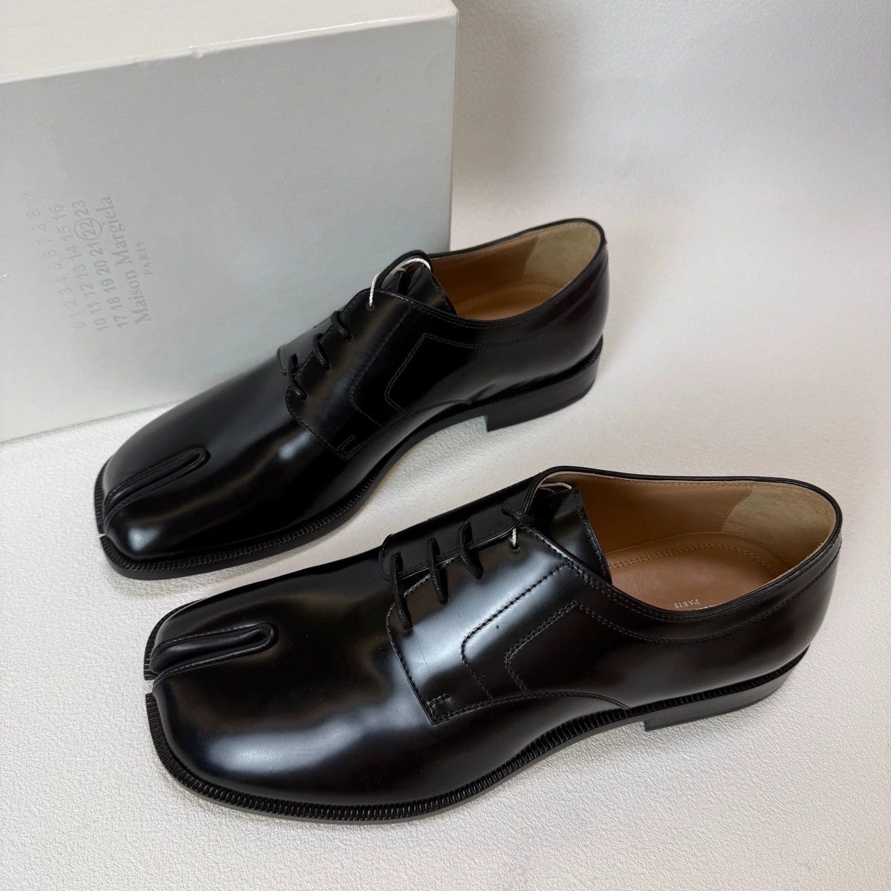 Maison Margiela Maison Margiela Tabi stitched silhouette casual shoes Size US 9 / EU 42 - 5 Thumbnail