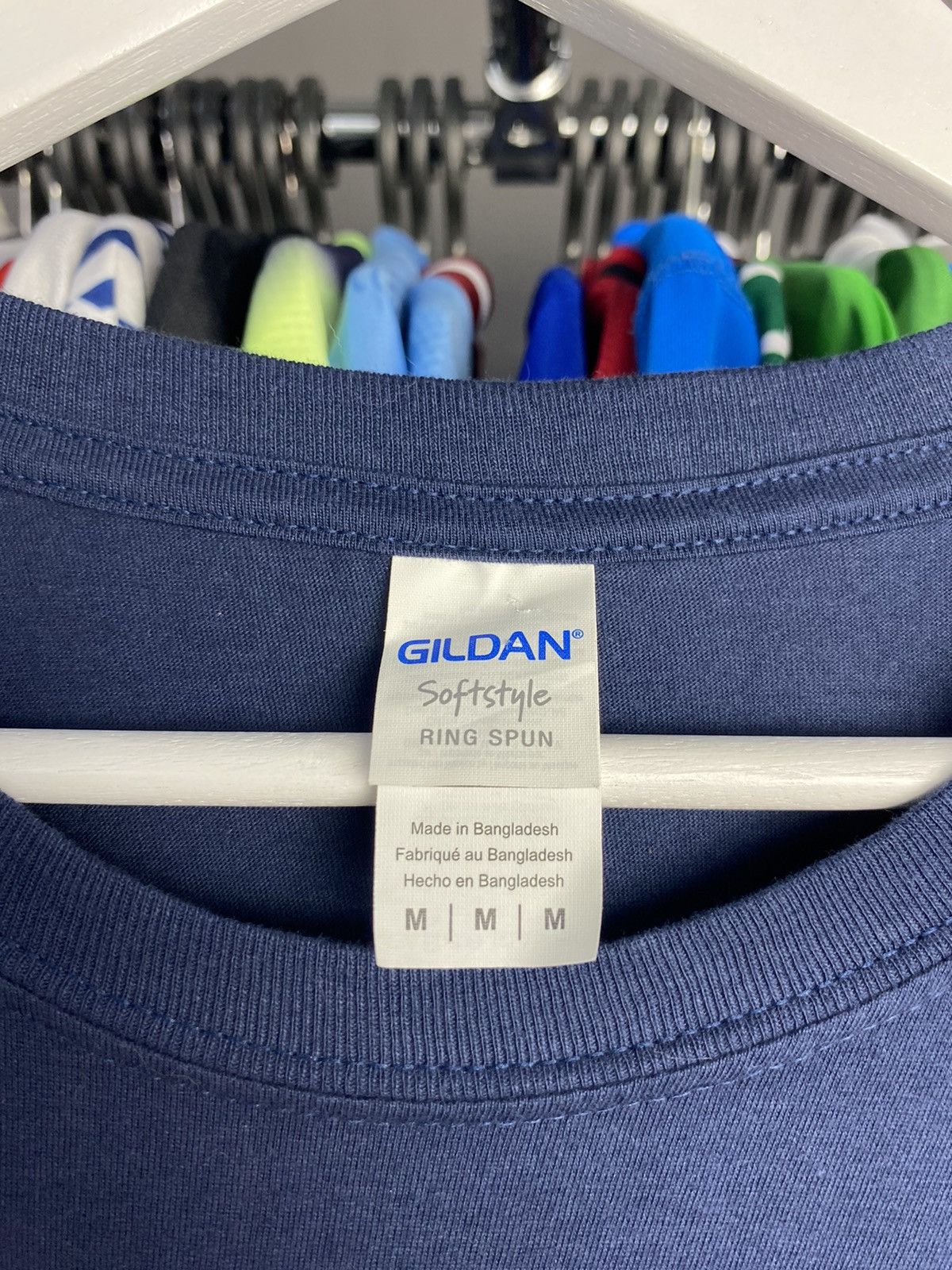 Gildan Vintage 2019 Oasis Box Logo England Rock Band Retro T-Shirt Size US M / EU 48-50 / 2 - 5 Thumbnail