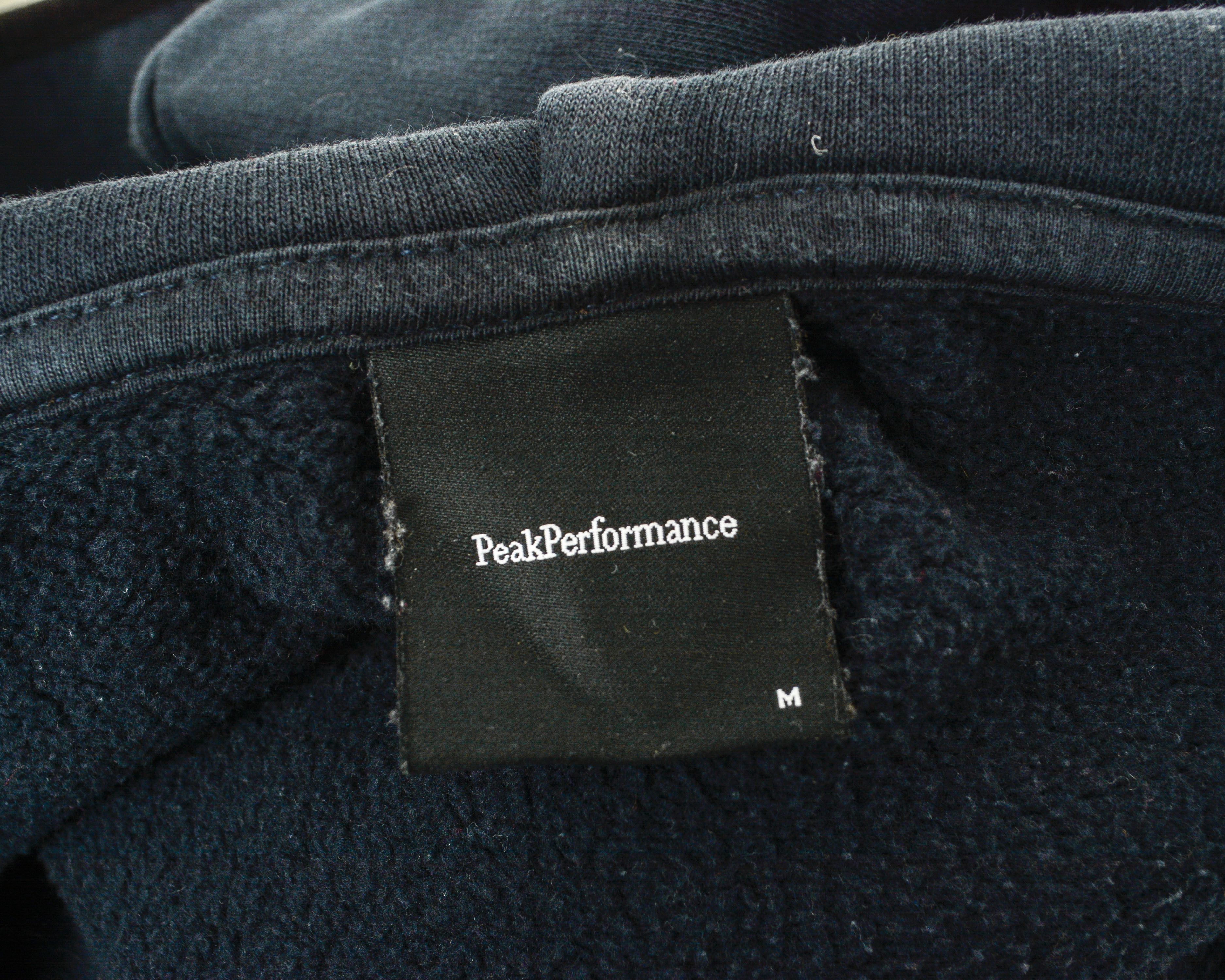 Peak Performance Comfy Z Womens M Hoodie Jumper Sweatshirt Black Sweater Size M / US 6-8 / IT 42-44 - 4 Thumbnail