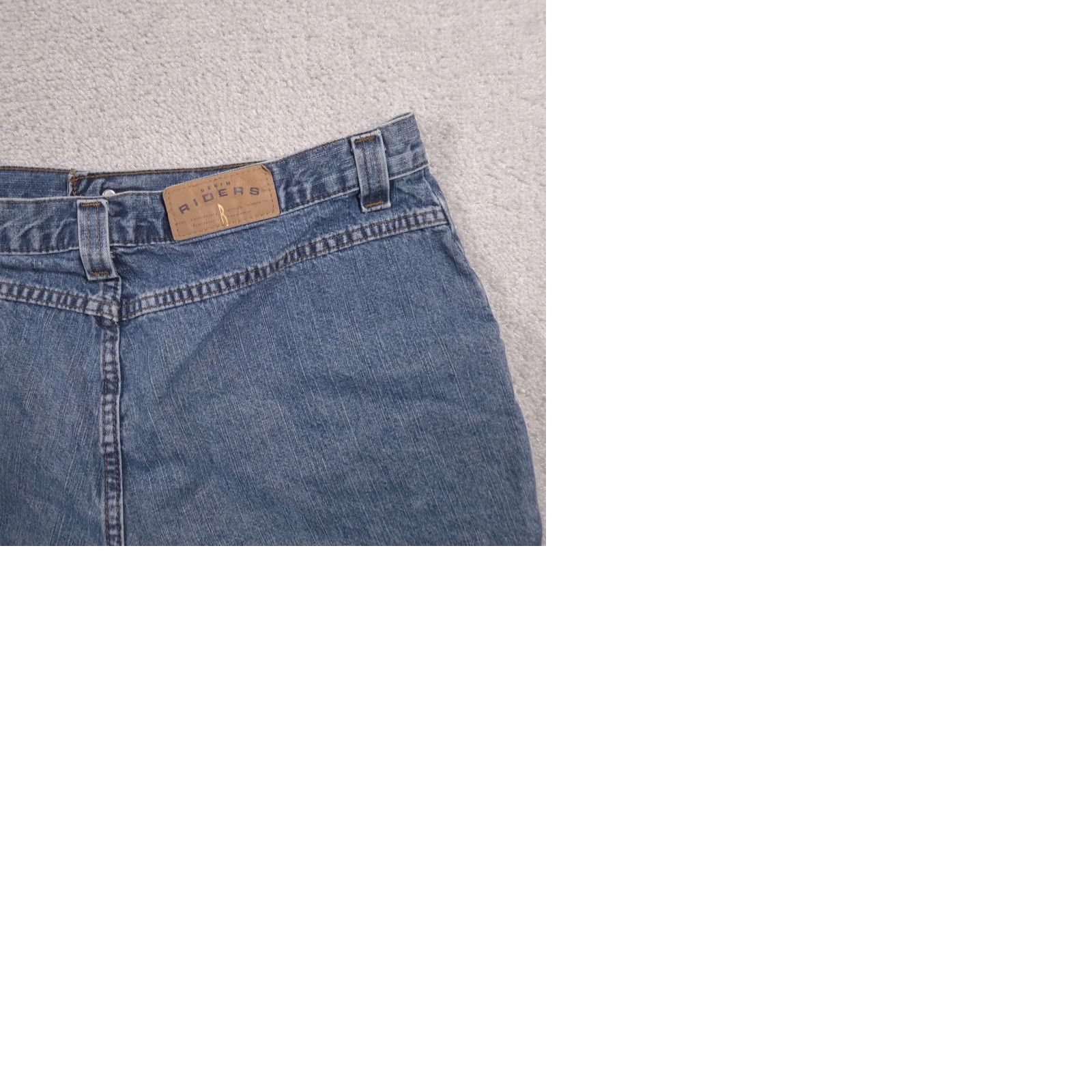 Vintage Riders Denim Cargo Shorts Womens 16 Blue Utility Pockets Mom Fit High Rise Casual Size 38" / US 16 / IT 52 - 9 Thumbnail
