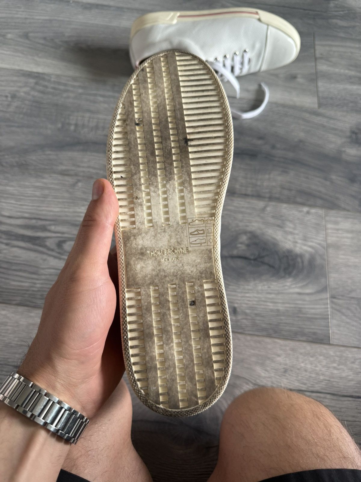 Thom Browne White Pebbled Leather Low-Top Sneakers Size US 7 / EU 40 - 6 Thumbnail