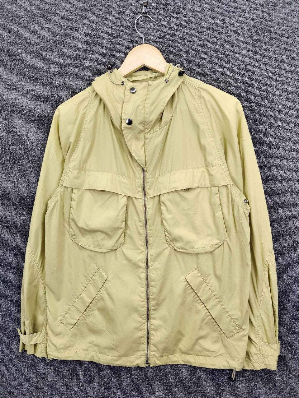 Jil Sander × Uniqlo Vintage Jil Sander x Unqilo Windbreaker Light Jacket Size US L / EU 52-54 / 3 - 2 Thumbnail