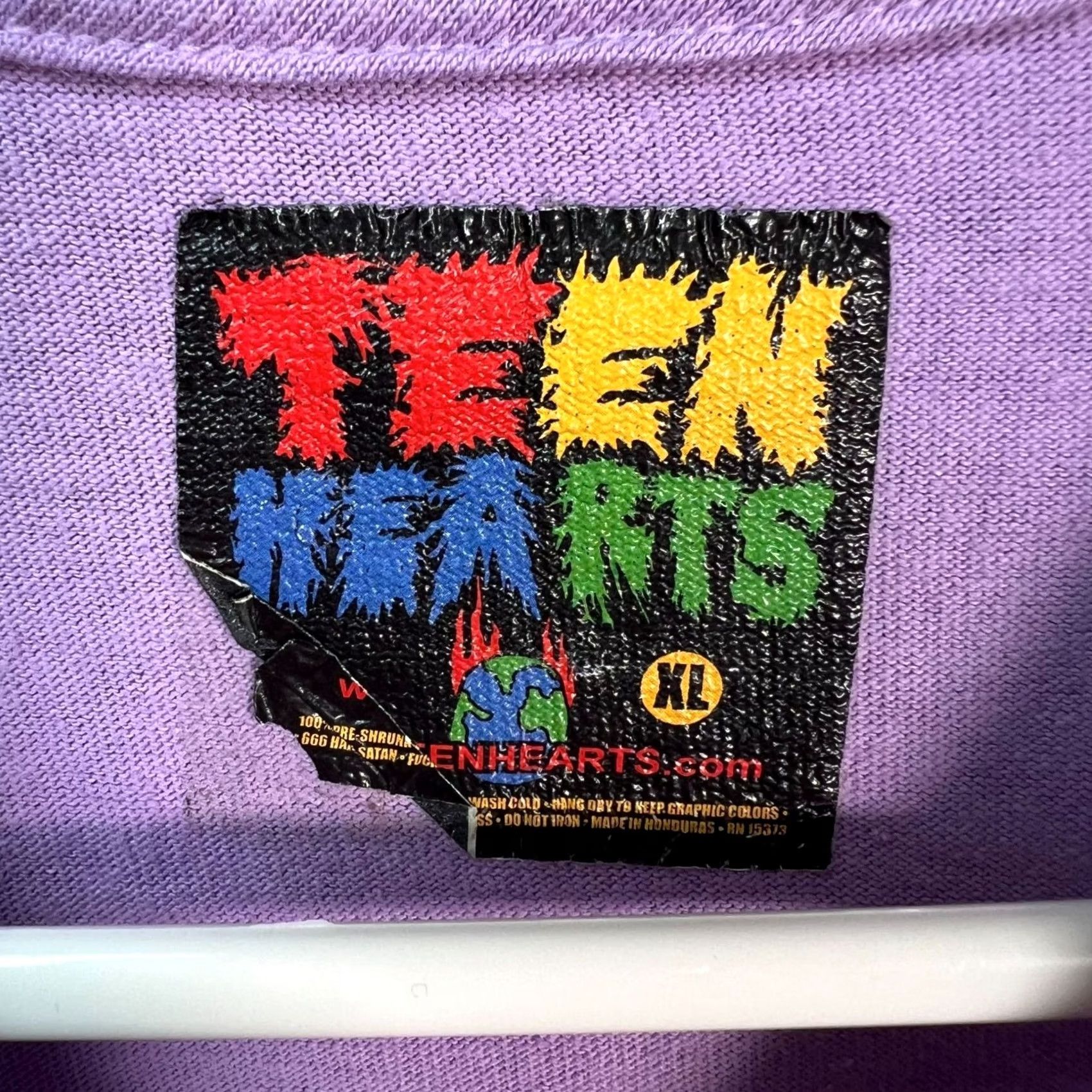 Vintage Teen Hearts C*m Dumpster Purple Frog Strawberry Graphic T Shirt Womens XL Size XL / US 12-14 / IT 48-50 - 3 Thumbnail