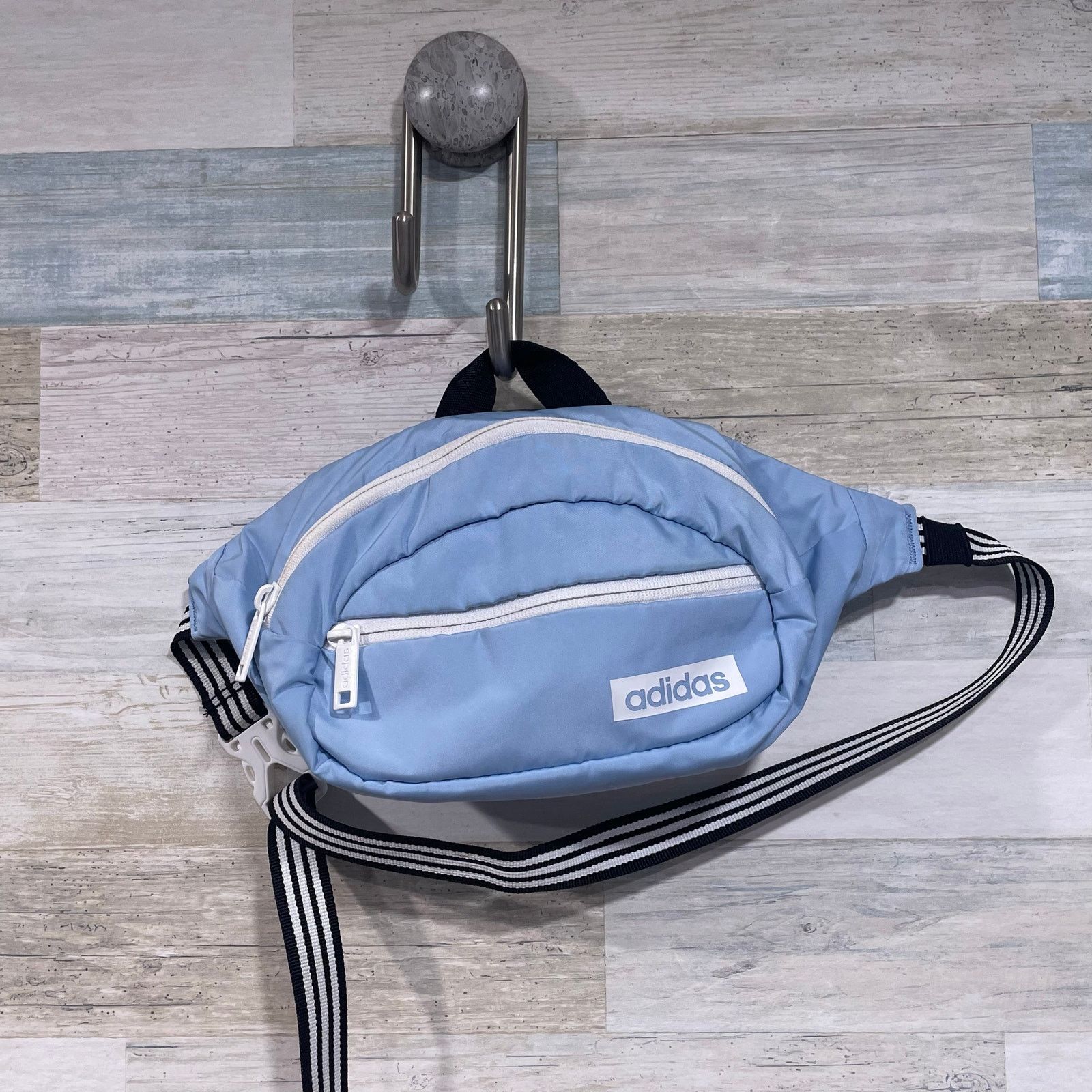 Adidas Adidas Core Waist Pack Fanny Light Blue Zip Unisex Womens Size ONE SIZE - 1 Thumbnail