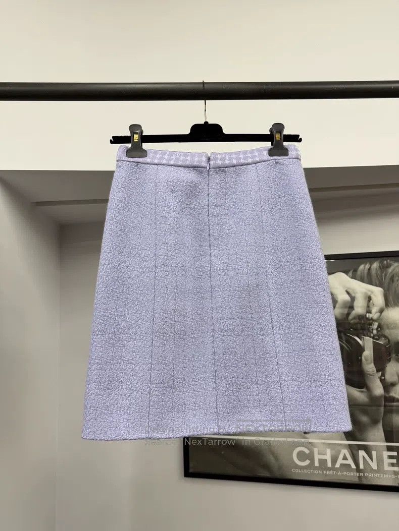 Chanel Chanel 24A taro purple tweed skirt Size 24" / US 00 / IT 34 - 2 Thumbnail