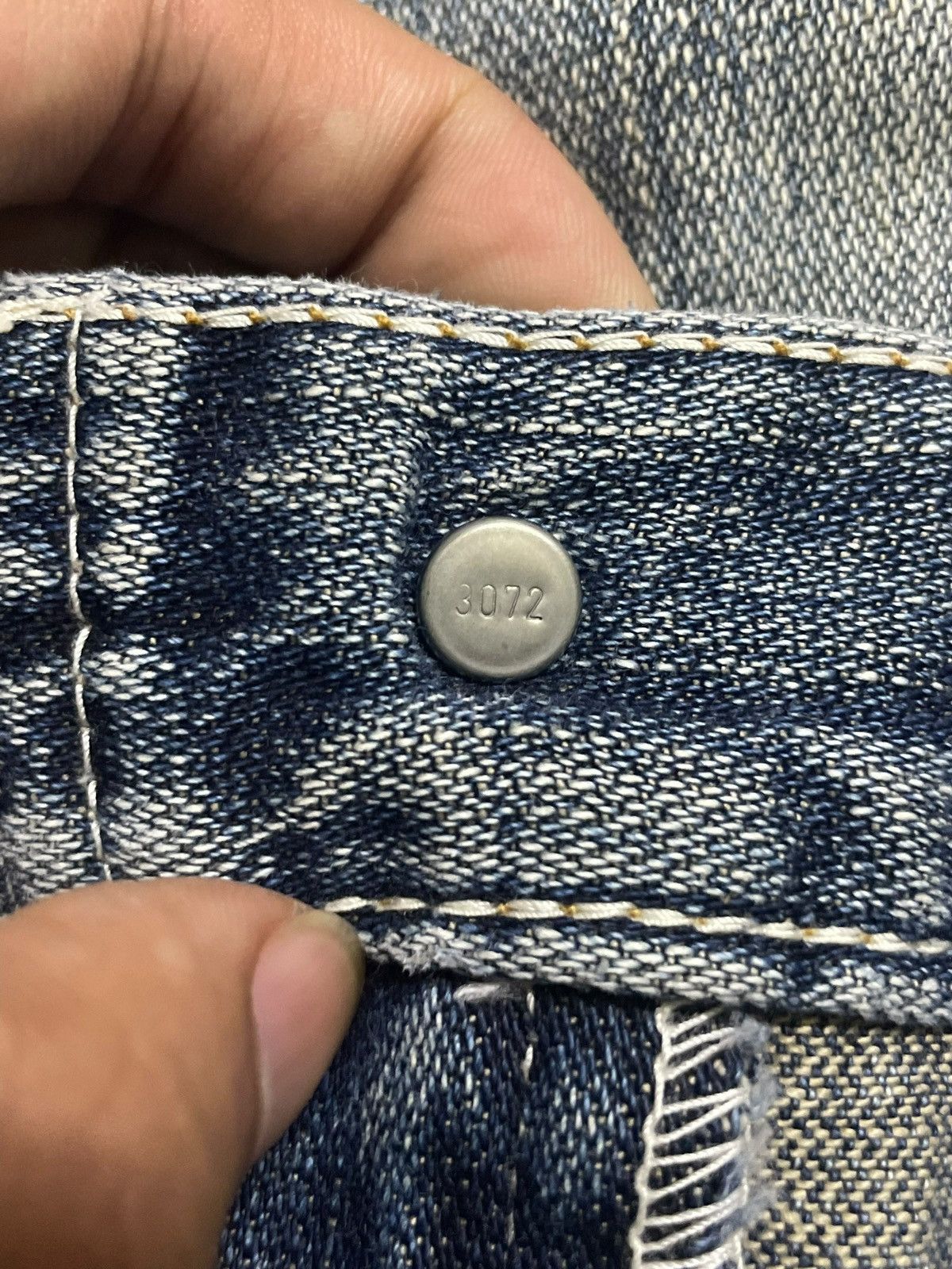Levi's Vintage Y2K Levi’s 505 Sandwash Distressed Baggy Jeans #3072 Size US 33 - 14 Thumbnail