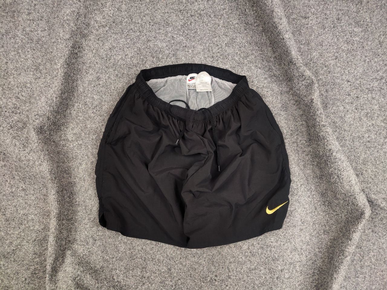 Nike Vintage 90's Nike Big Swoosh Black Nylon Light Shorts Size US 34 / EU 50 - 1 Thumbnail