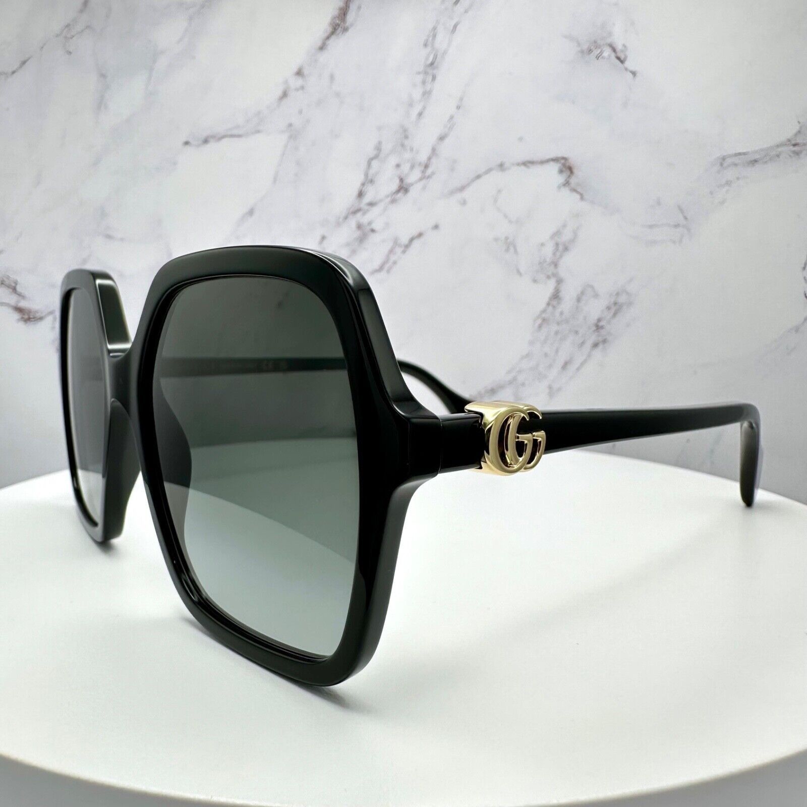 Gucci GUCCI Sunglasses New Black Oversized Acetate Gold Metal Logo Size ONE SIZE - 4 Thumbnail