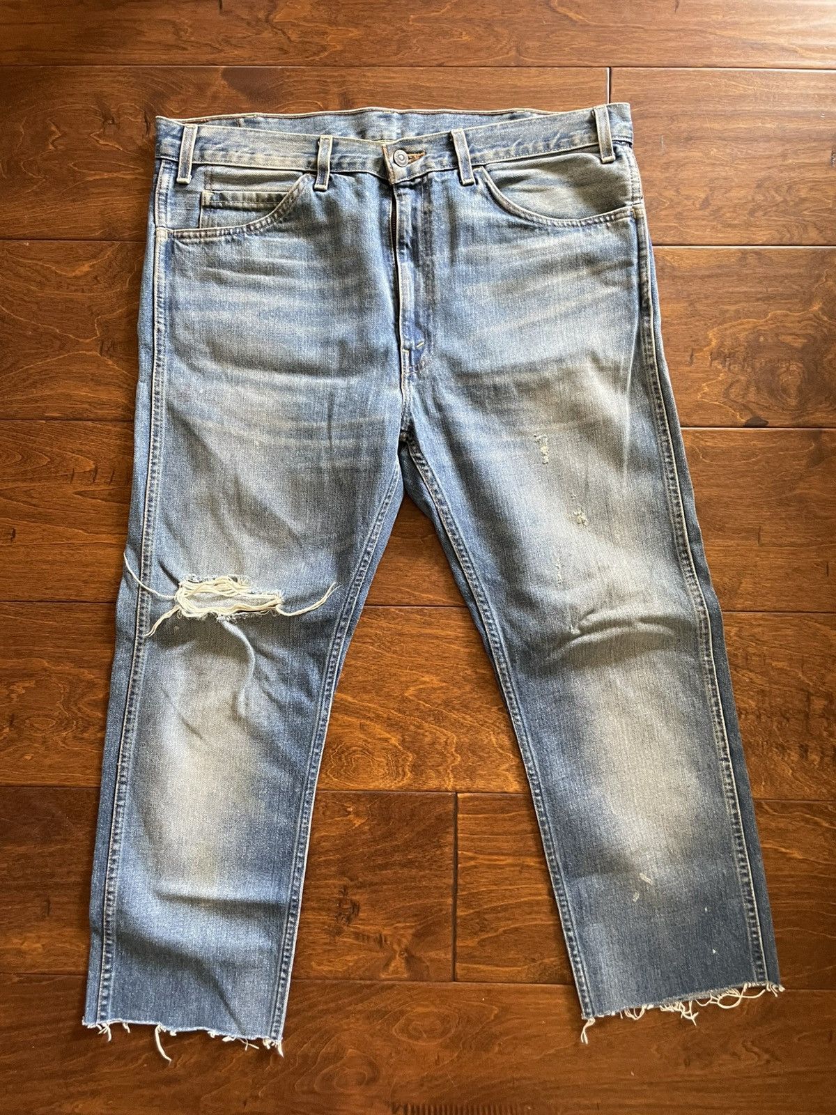 Levi's Levi’s Orange Tab Distressed Crop Denim Size US 36 / EU 52 - 1 Thumbnail