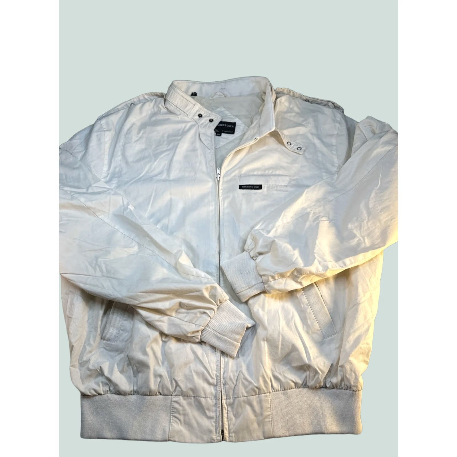 Members Only Members Only White Zip Jacket Mens 46L Windbreaker Lightweight Baggy Style Slim Fit Menswear Windshell Lightweight Zip-Up Jacket Size US S / EU 44-46 / 1 - 1 Thumbnail