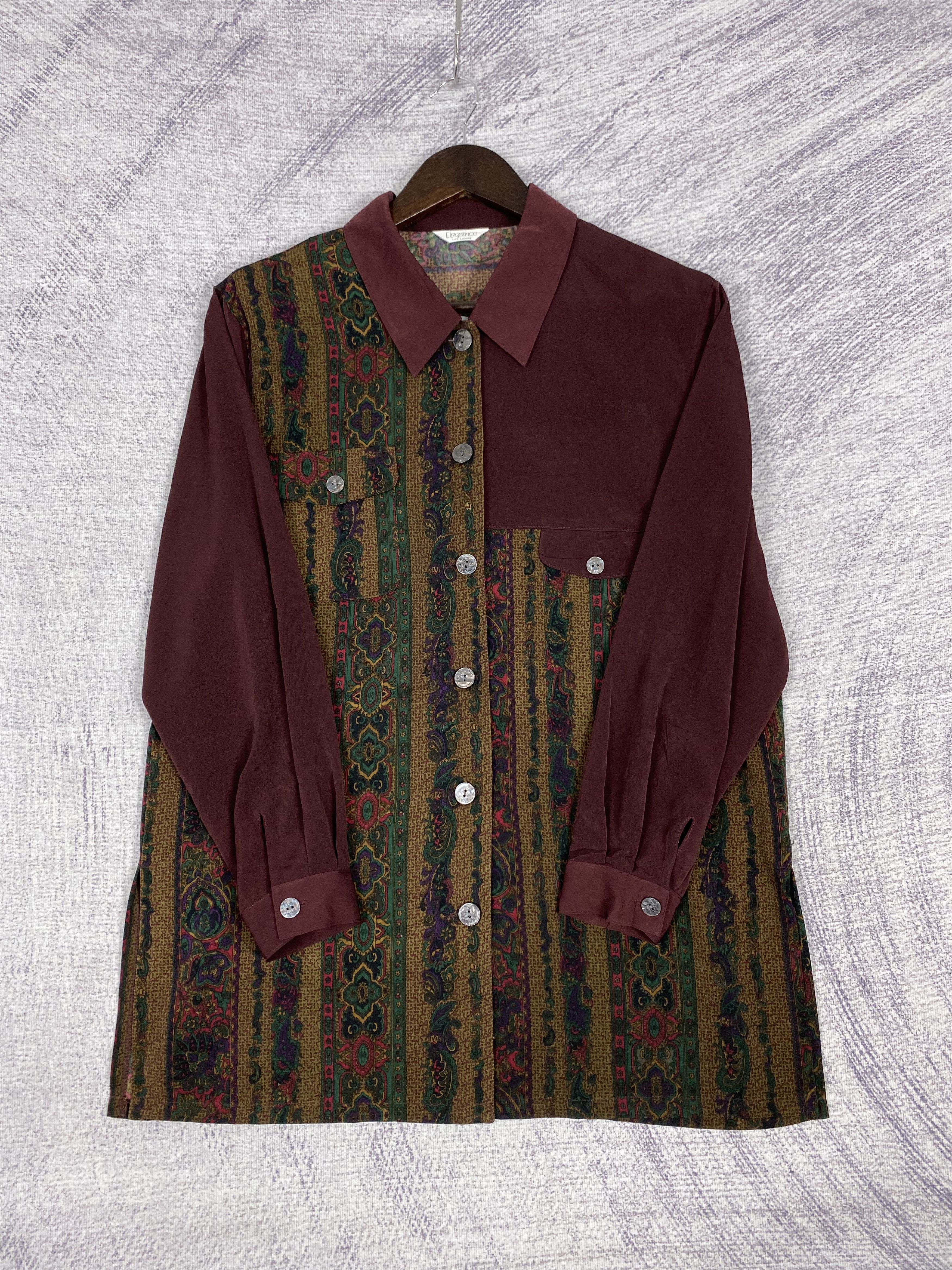 Japanese Brand Vintage Elegance Batik Pattern Long Sleeve Shirts Size US M / EU 48-50 / 2 - 4 Thumbnail