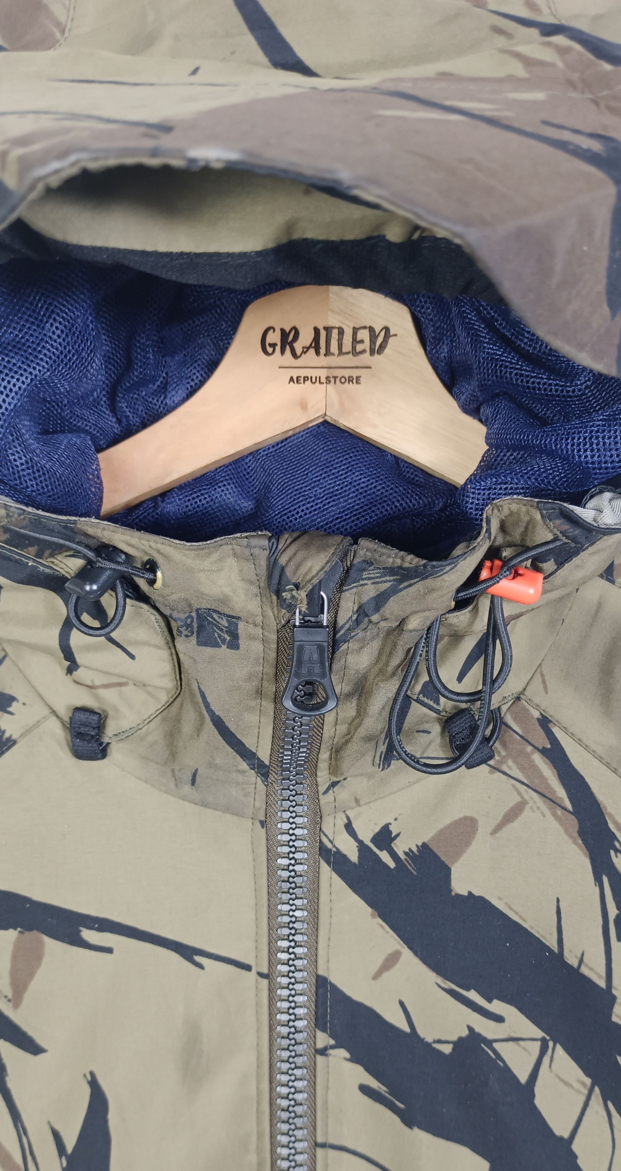 ADDICT Addict Uniqlo Camo RealTree Hoodie Jacket Size US L / EU 52-54 / 3 - 12 Thumbnail