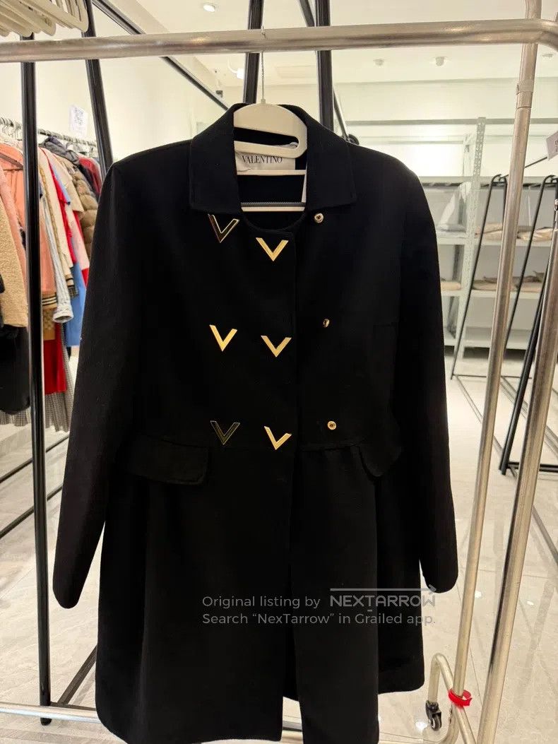 Valentino Valentino Double-breasted cashmere coat coat Size S / US 4 / IT 40 - 1 Thumbnail