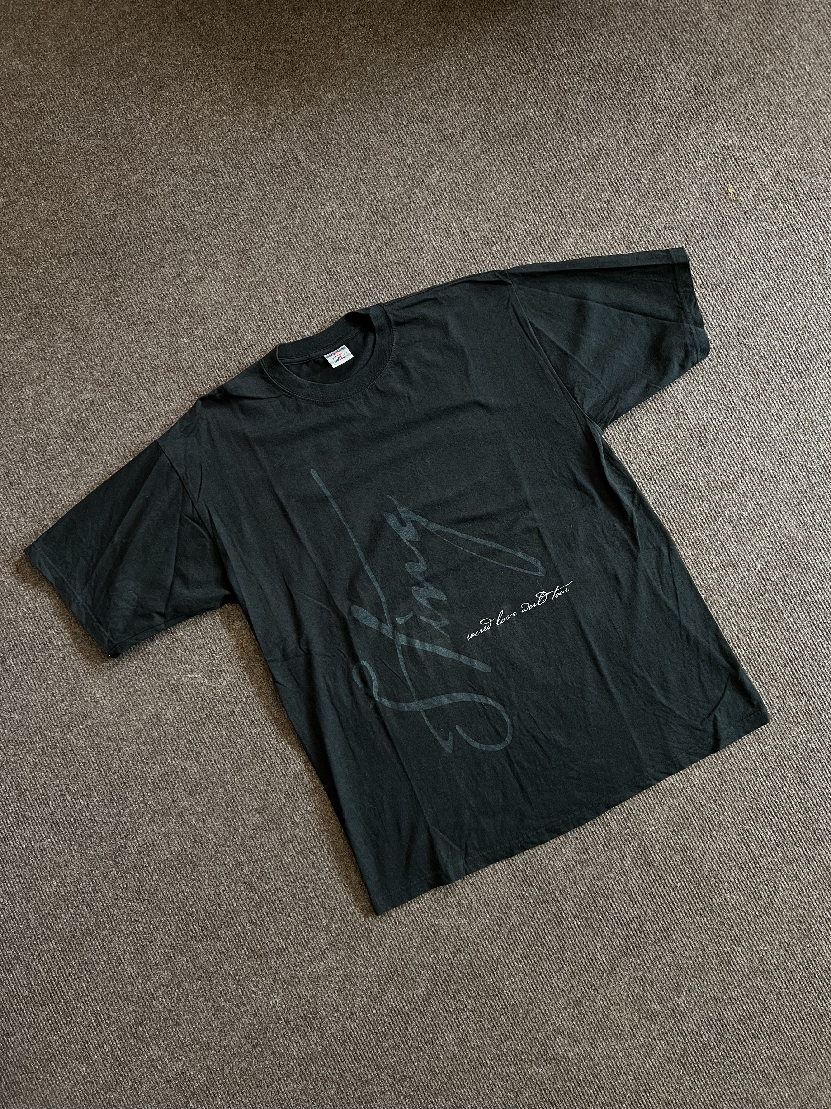 Band Tees Vintage 2004 Sting Sacred Love World Tour T-Shirt Size US L / EU 52-54 / 3 - 2 Thumbnail