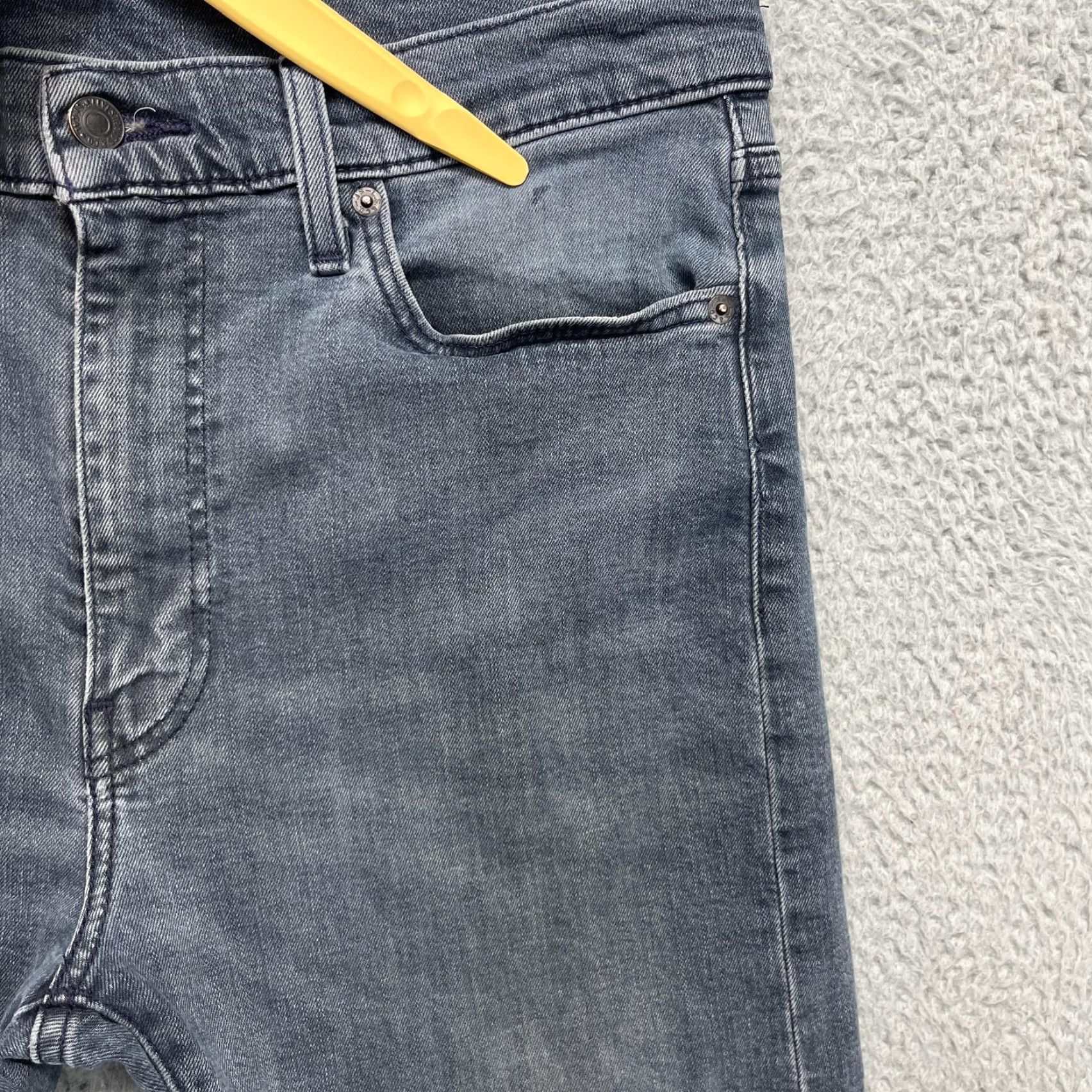 Levi's VINTAGE Levi's 510 Jeans Mens 36x32 Blue Medium Wash Slim Stretch Denim Size US 36 / EU 52 - 5 Thumbnail