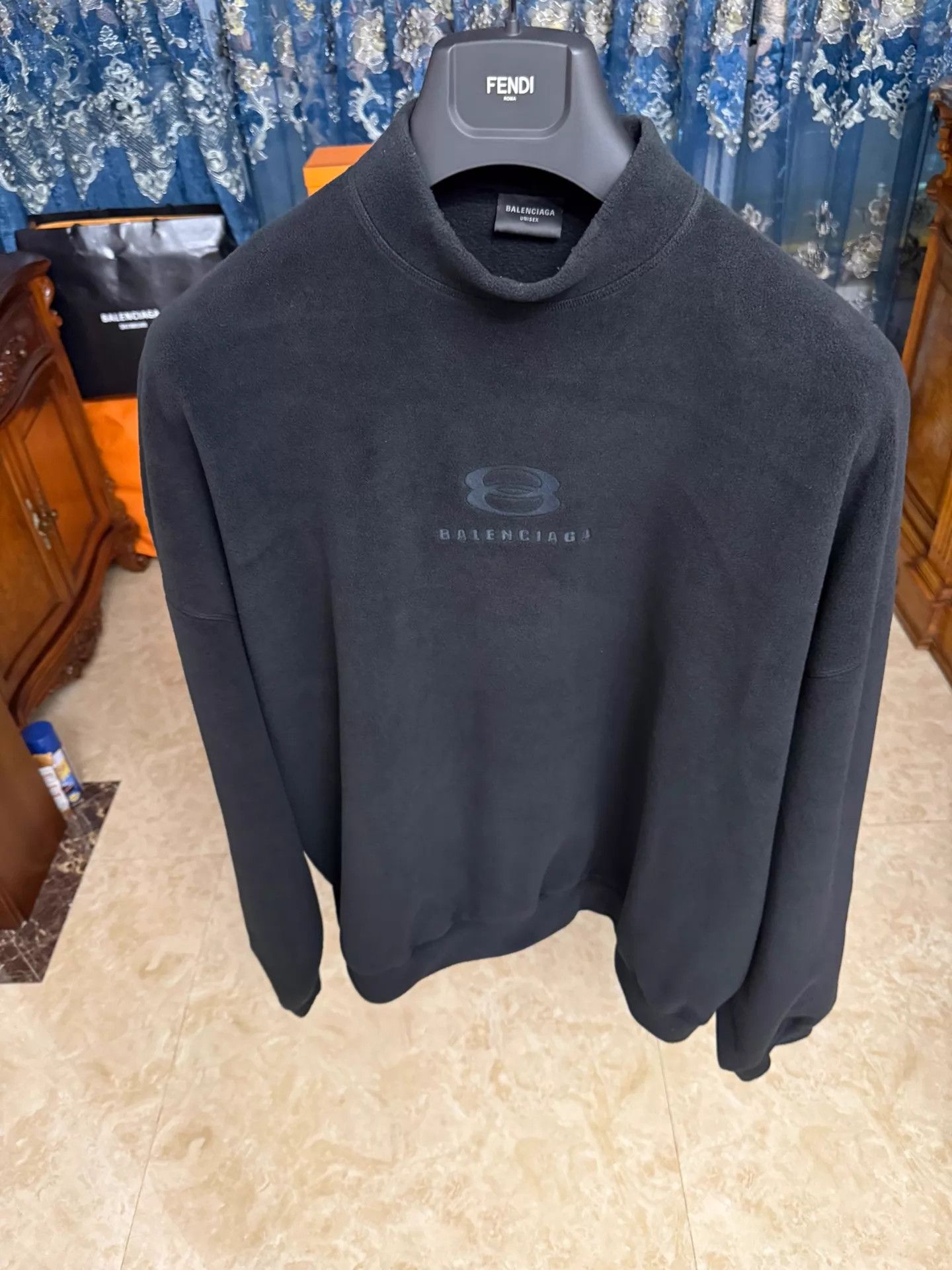 Balenciaga Balenciaga Fleece Sweatshirt xs 50 Embroidered Logo Size US XS / EU 42 / 0 - 1 Thumbnail