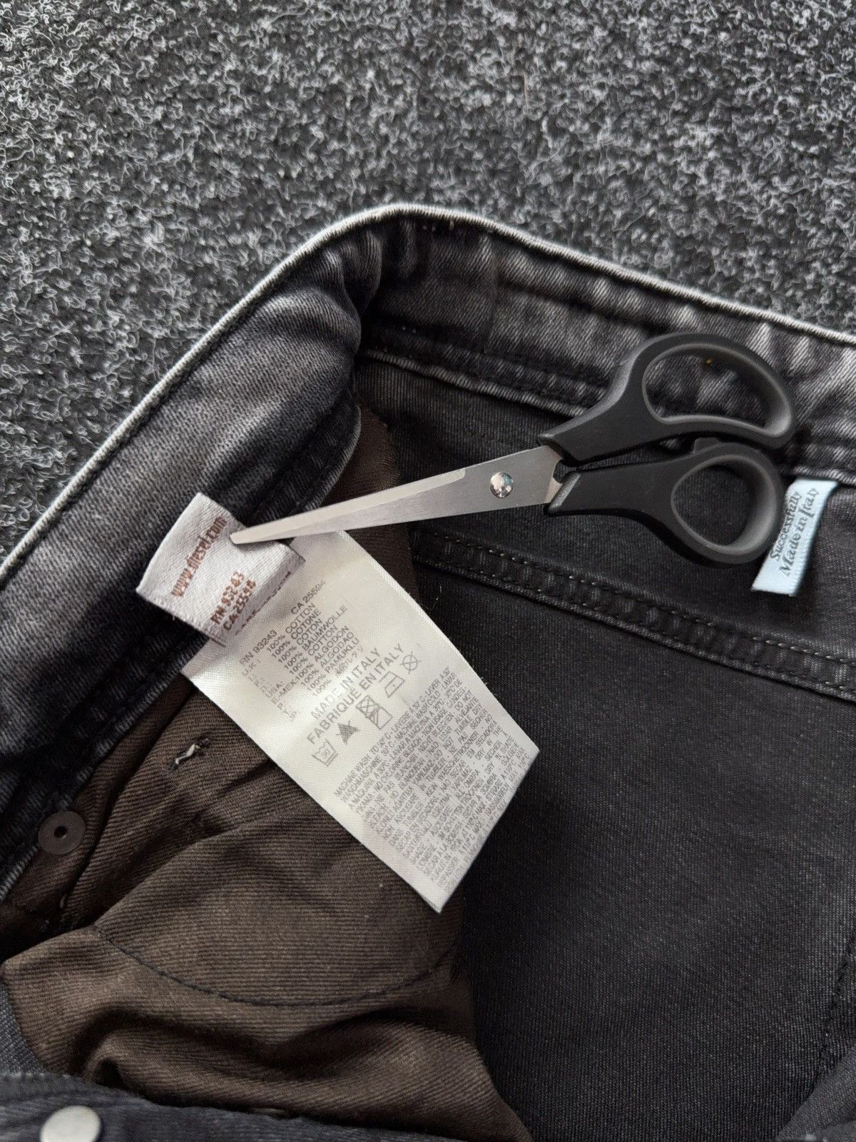 Designer × Diesel × Japanese Brand Diesel Viker Faded Denim Vintage Jeans I.g.b. Style Size US 33 - 9 Thumbnail