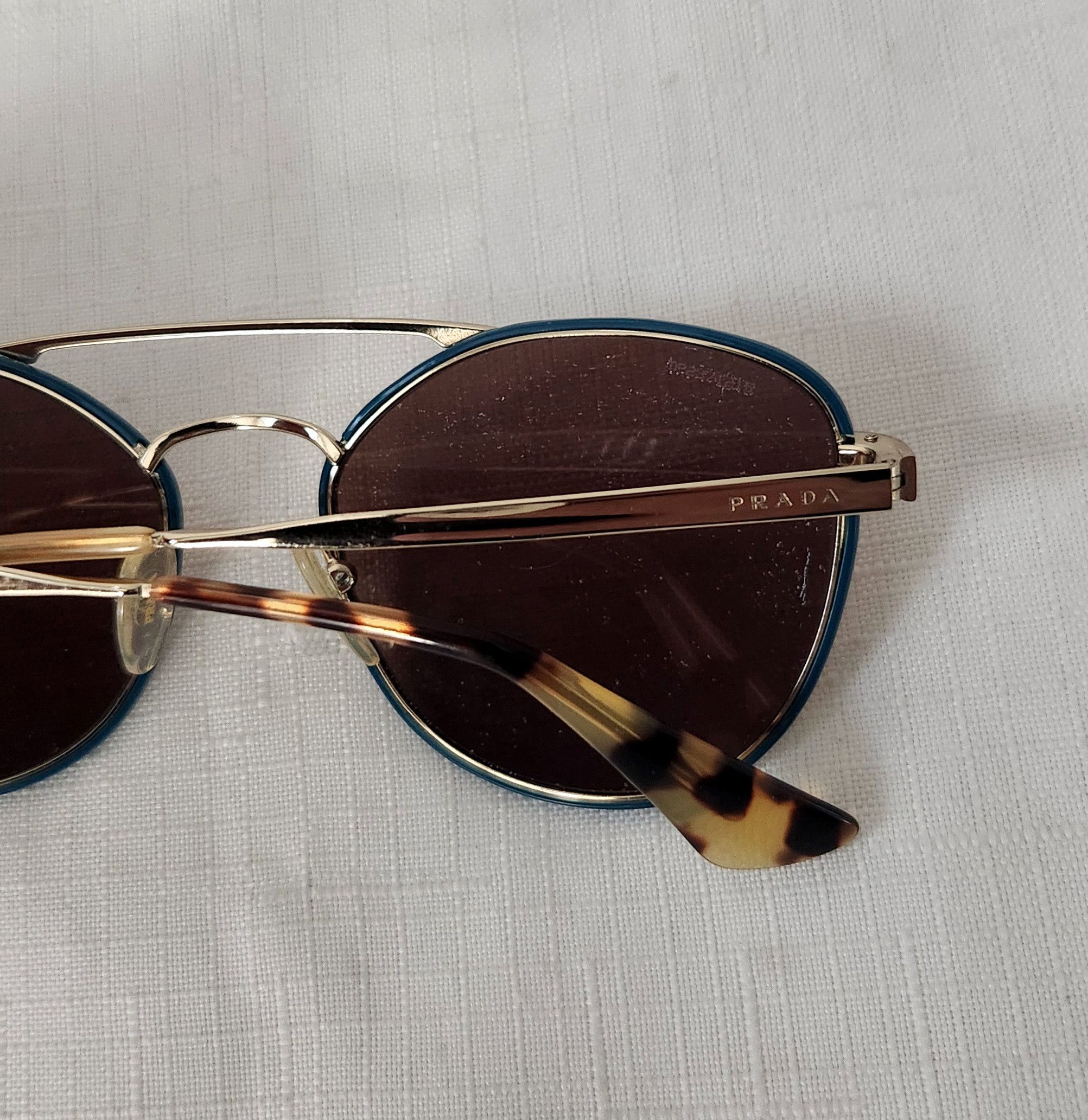 Prada PRADA SPR 63T SL5-8C1 55-19-140 3N GOLD SUNGLASSES Unisex Size ONE SIZE - 9 Thumbnail