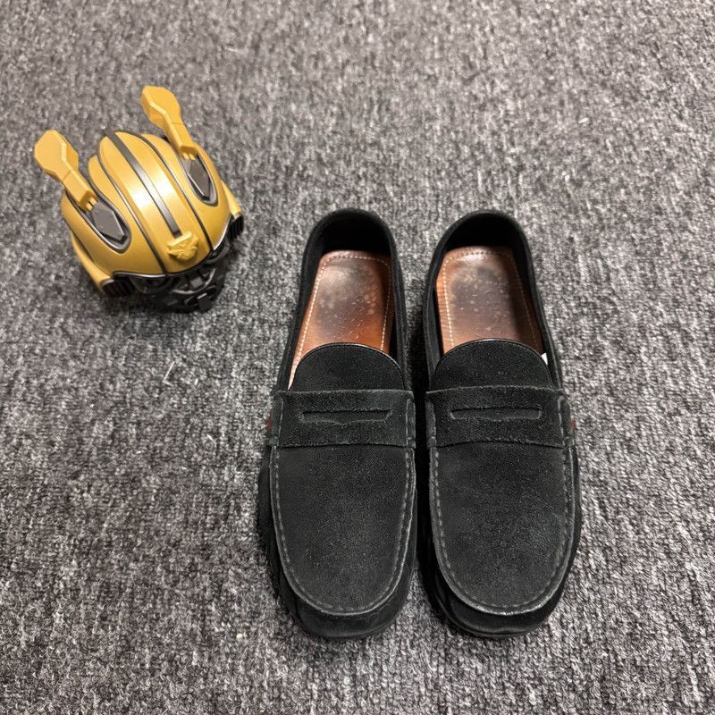 Gucci Gucci Suede Casual Black Shoes for Men - Size US 8.5 / EU 41-42 - 2 Thumbnail