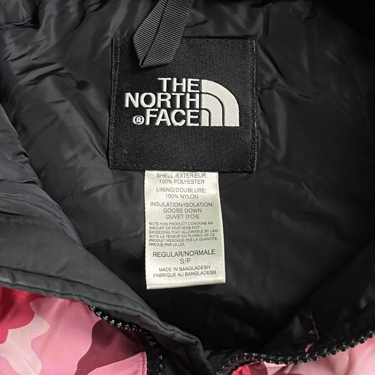 The North Face The North Face - Pink Camouflage Nuptse Puffer 600 Size US S / EU 44-46 / 1 - 10 Thumbnail