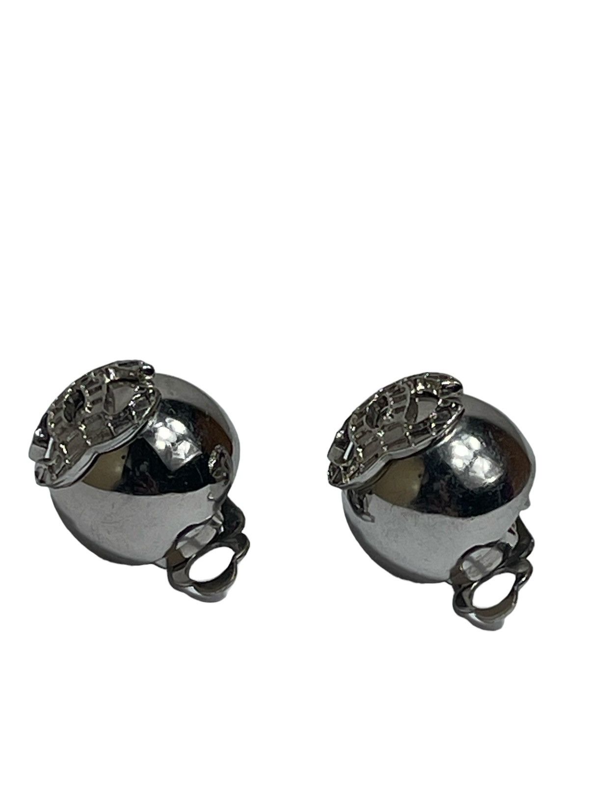 Chanel Vintage Chanel earings Size ONE SIZE - 2 Thumbnail