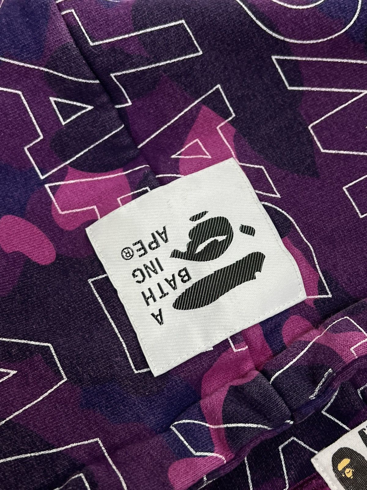 Bape Bape WGM Text Color Camo Hooded Vest Size US M / EU 48-50 / 2 - 4 Thumbnail