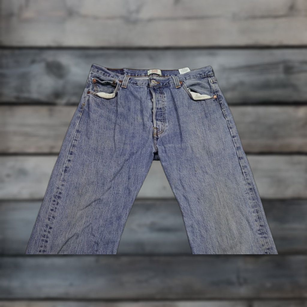 Levi's Levi's 501 Jeans Mens 34x30 Blue Relaxed Fit Denim Straight Pocket Men's Jeans Cowboy Western Vintage Size US 34 / EU 50 - 1 Thumbnail