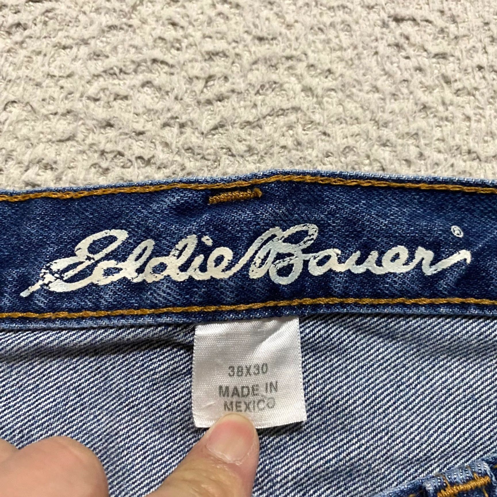 Eddie Bauer Eddie Bauer Jeans Mens 38x30 Blue Denim Straight Leg Medium Wash Mid Rise Denim Jeans Mens 38 Regular Blue 5-Pocket Design Size US 38 / EU 54 - 3 Thumbnail