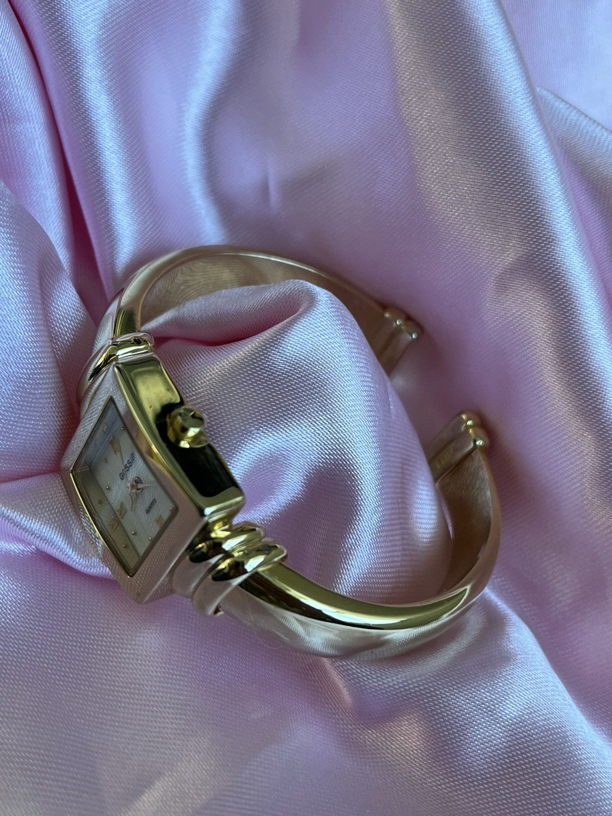 Vintage Gossip quartz gold tone vintage watch Size ONE SIZE - 4 Thumbnail