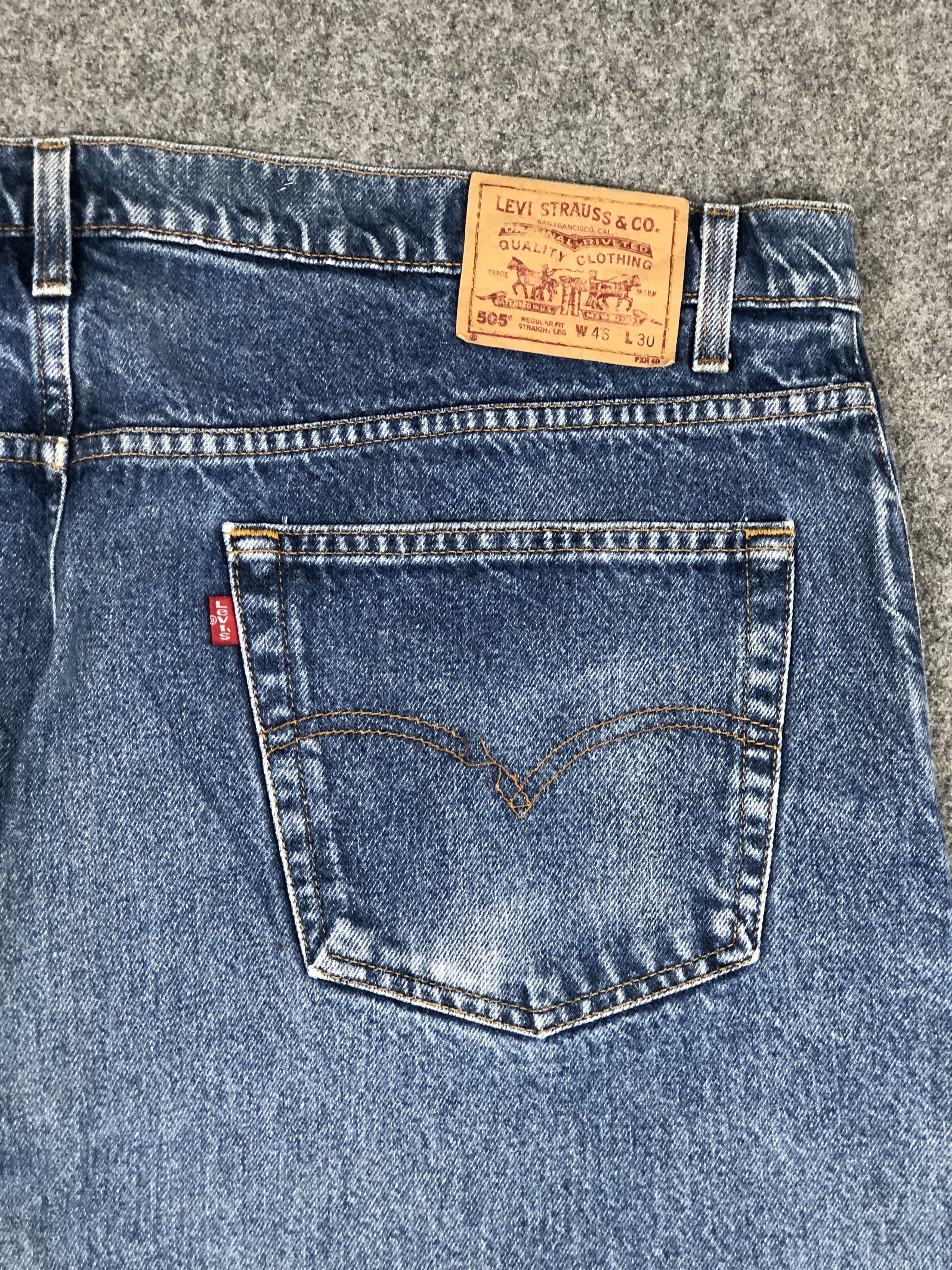 Levi's Vintage 90s Levis 505 Faded Blue Jeans DP2363 Size US 44 / EU 60 - 15 Thumbnail