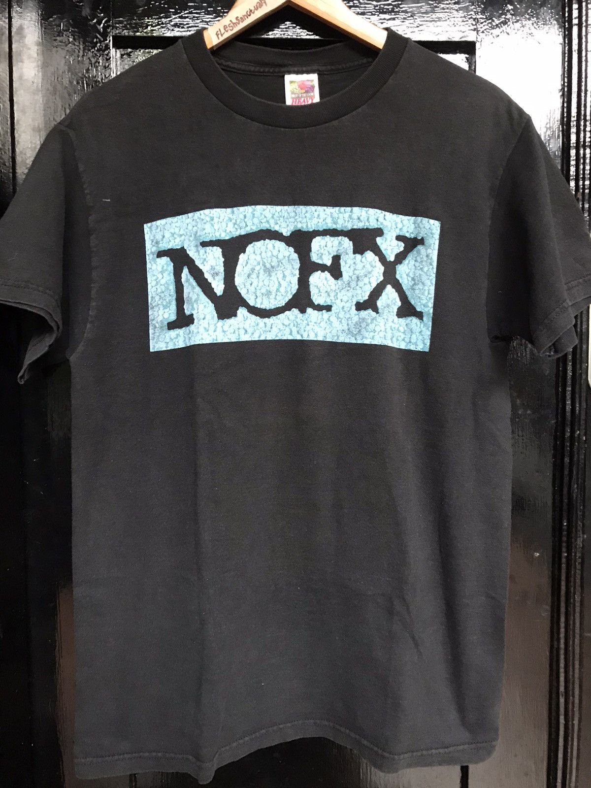 Band Tees Vintage NOFX Pump Up The Vallum Tour 2001 Band T Shirt Size US M / EU 48-50 / 2 - 1 Thumbnail