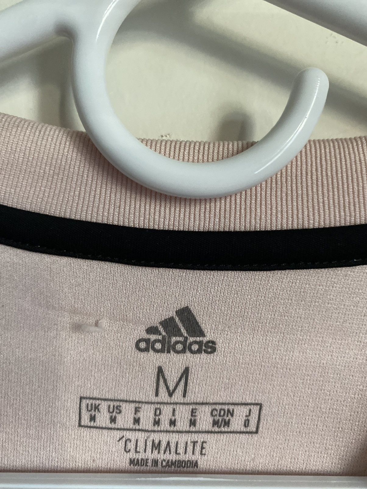 Adidas Manchester United 2018-2019 away Size US M / EU 48-50 / 2 - 3 Thumbnail